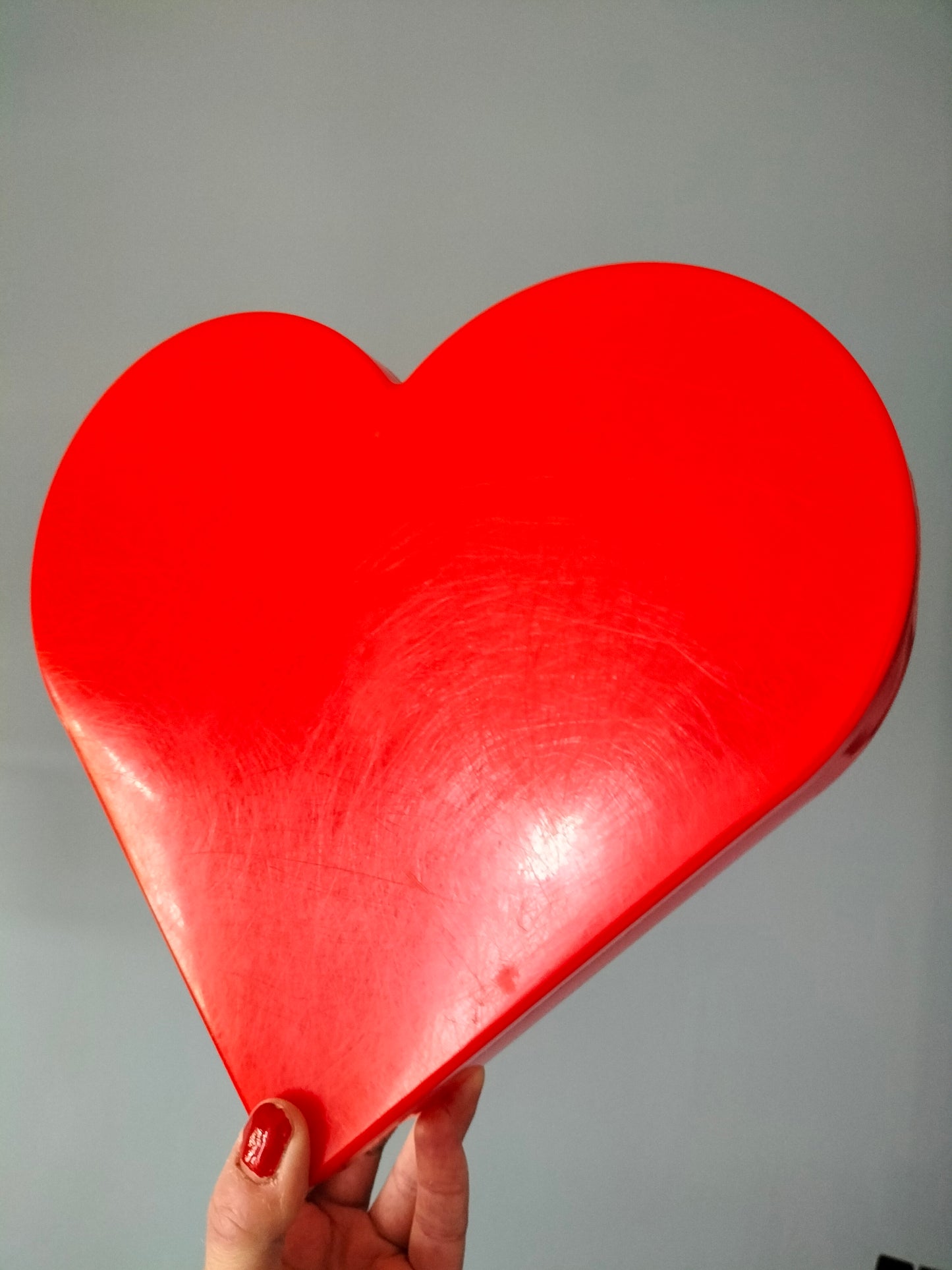 Grosse boîte cœur en plastique