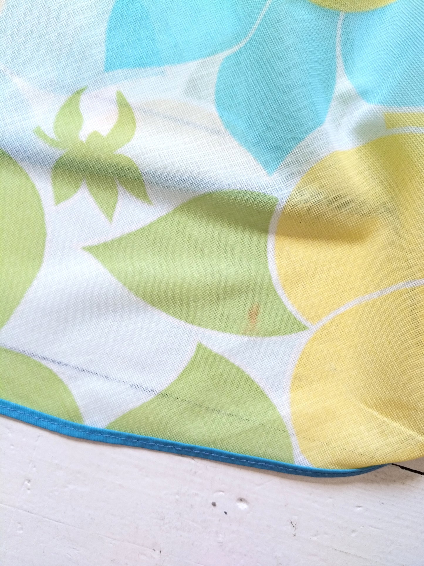 Nappe ronde synthétique