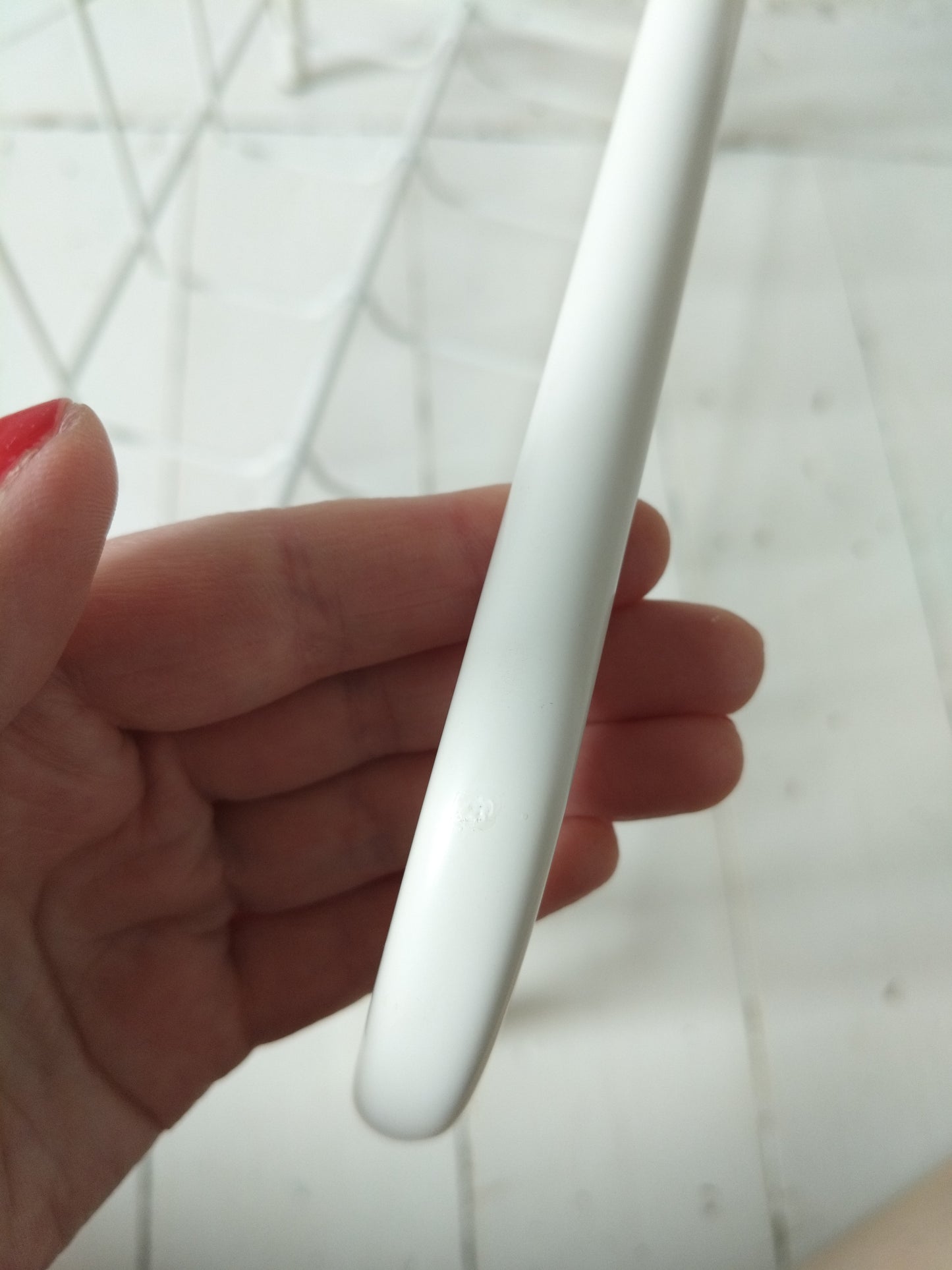 Porte-revues métallique blanc