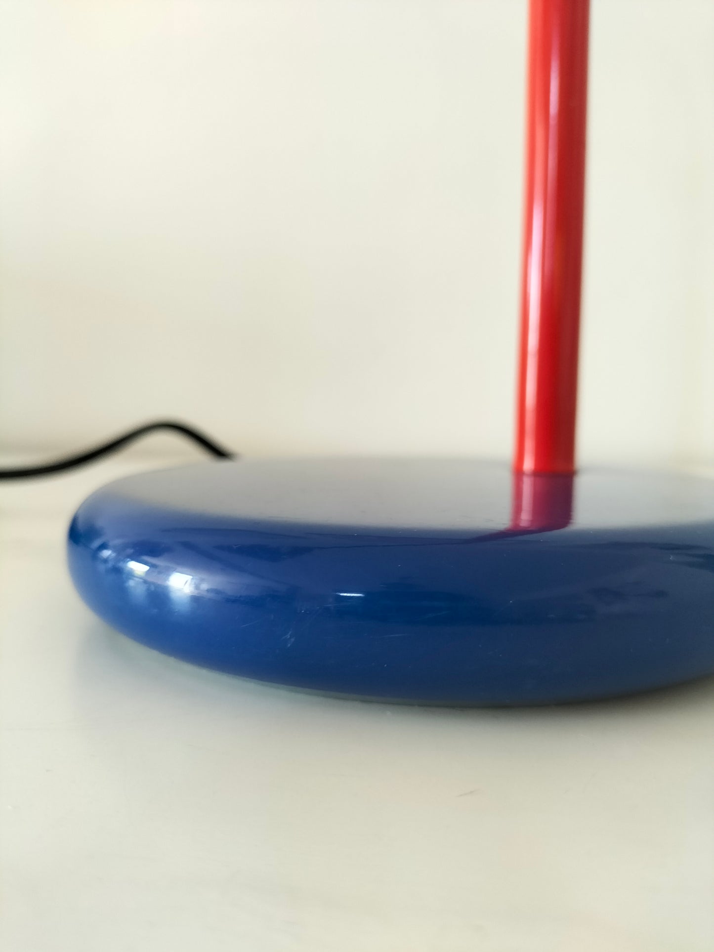Lampe de table métallique 80's esprit Memphis Style