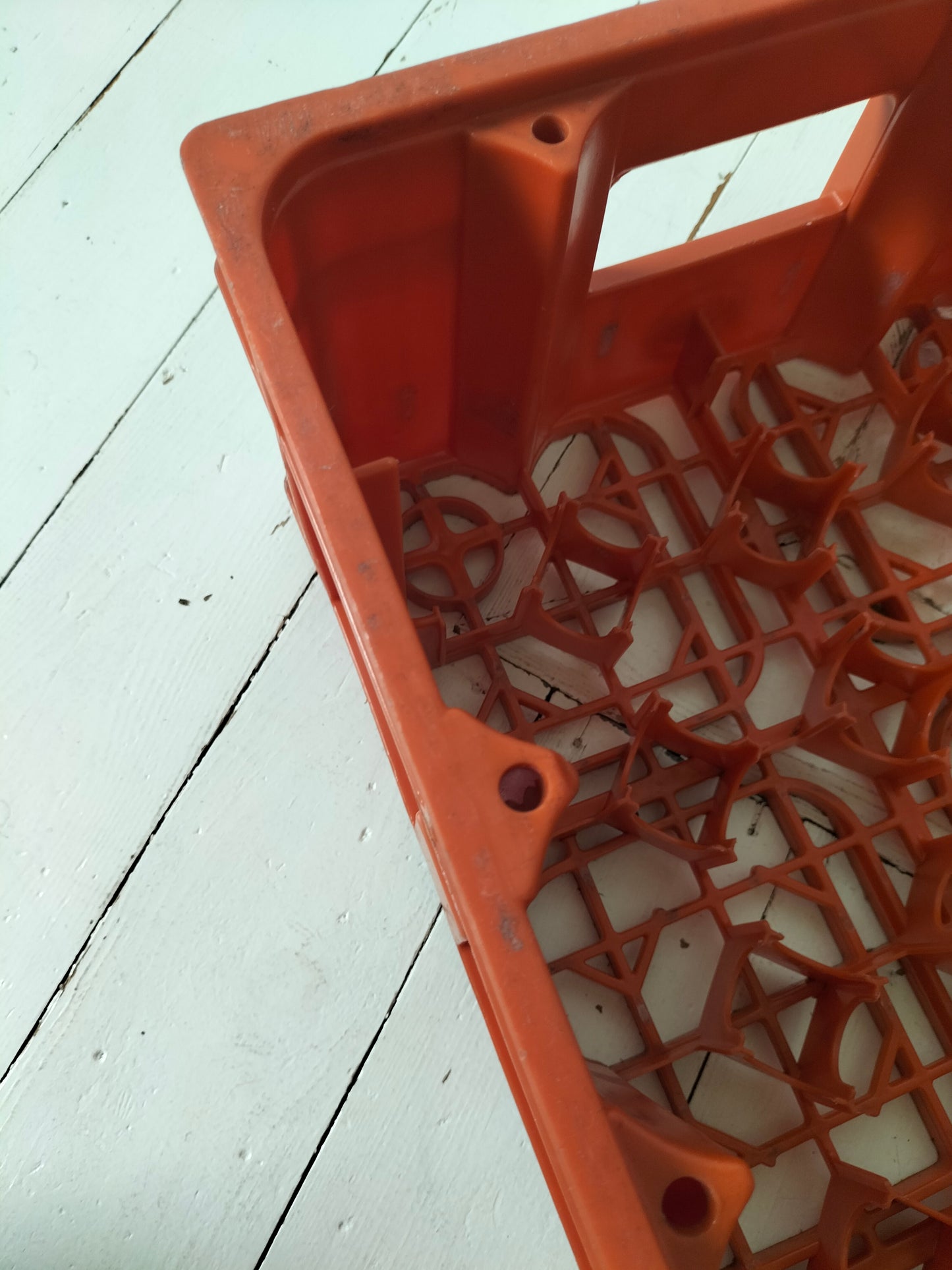 Casier/ caisse Orangina en plastique par Allibert