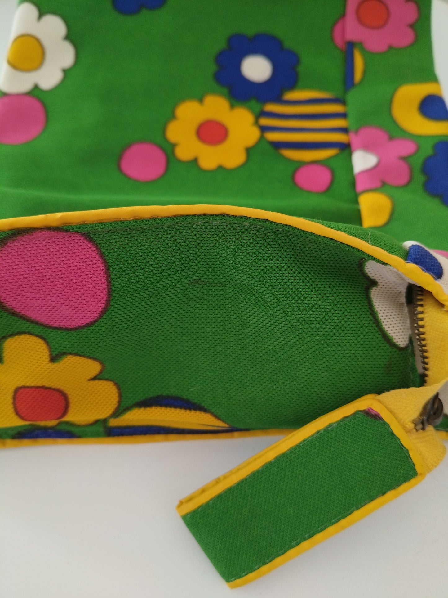 Grande trousse de toilette vintage en tissu