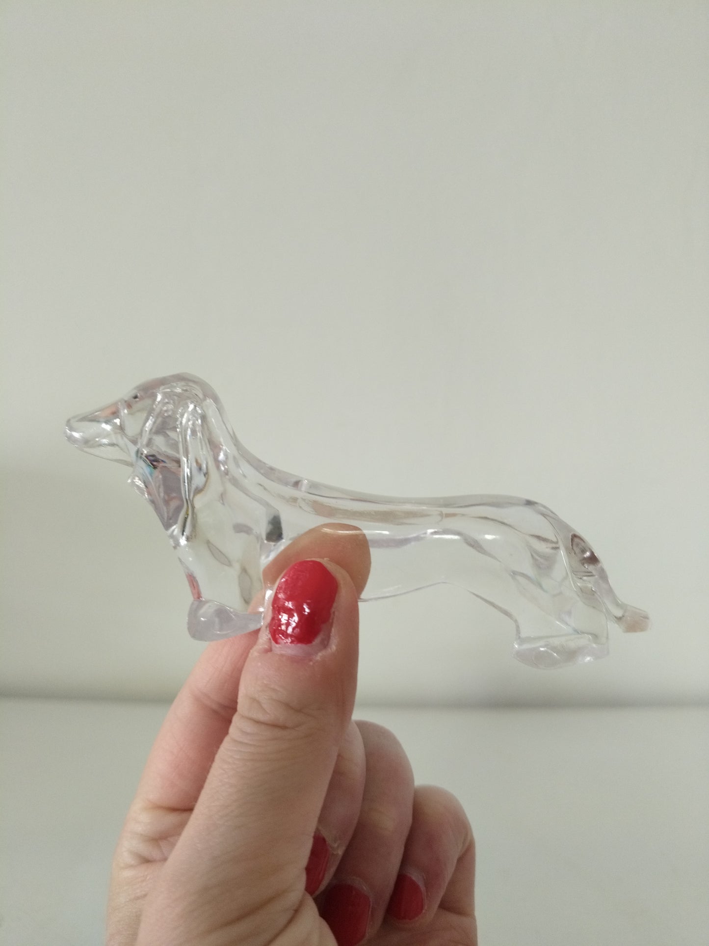Set de 6 repose/ pose-couteaux chien teckel en plexi transparent (2 sets disponibles)