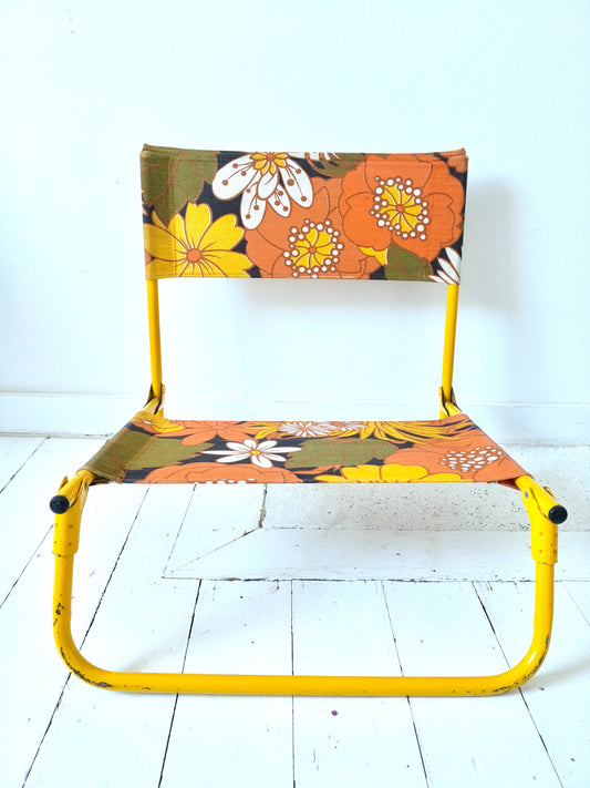 Chaise de plage pliante vintage flower power