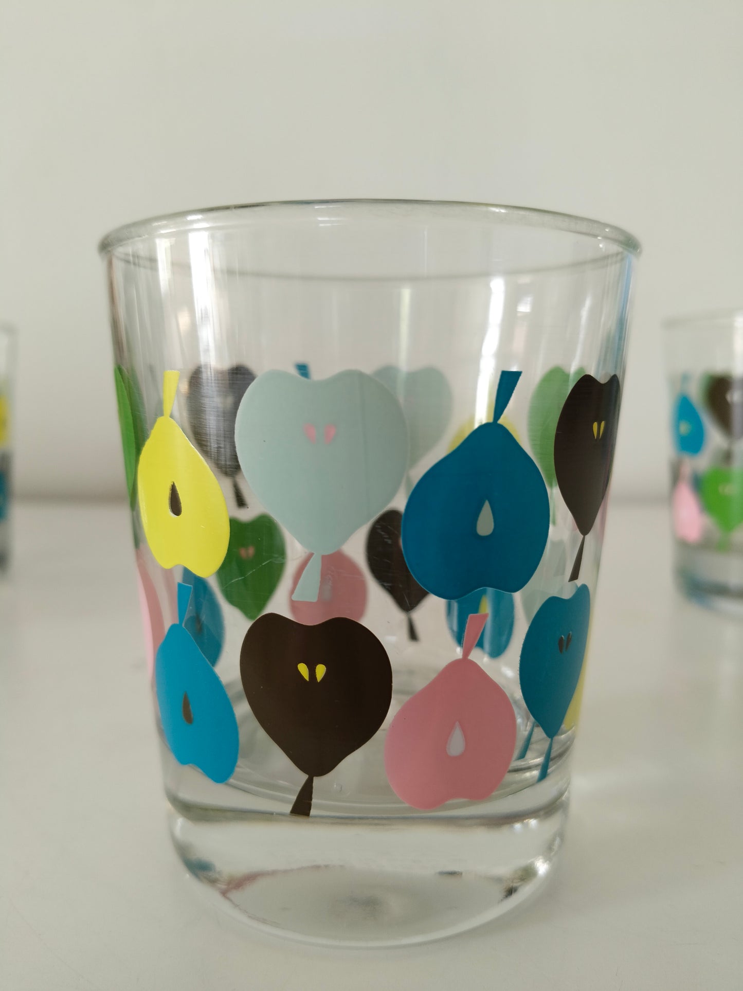 Duo de verres Ikea décor poires