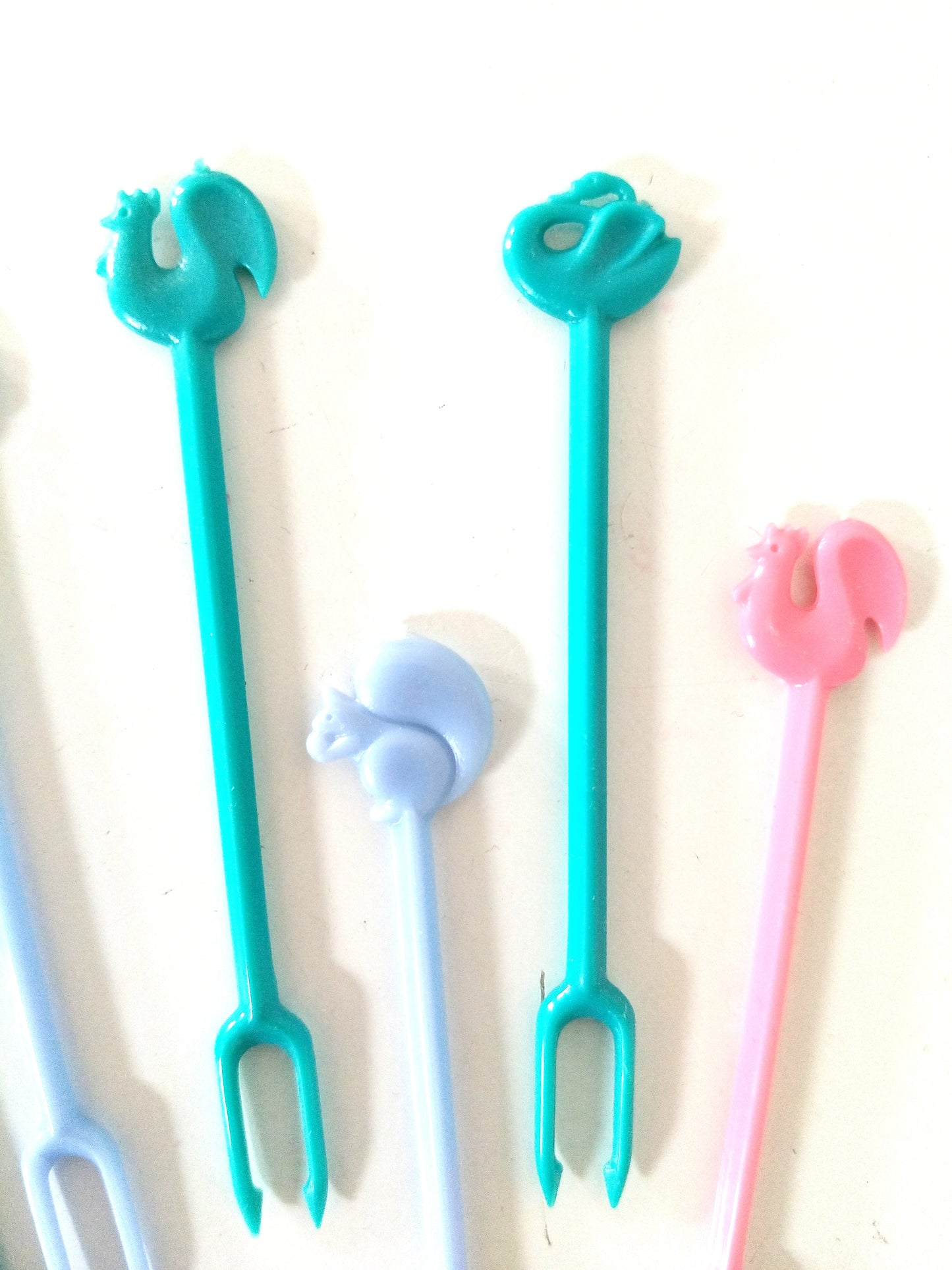 Set de 10 piques apéritif animaux en plastique