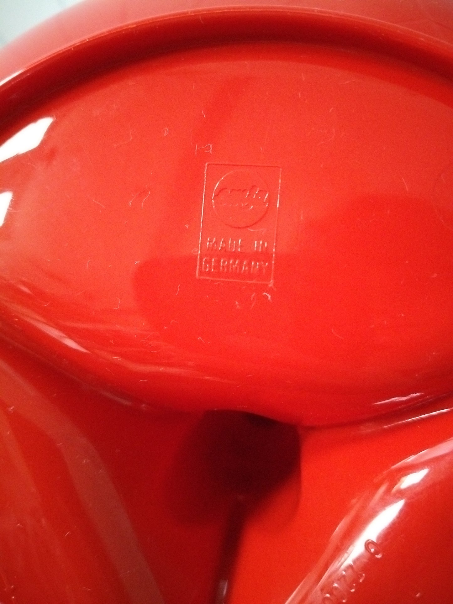 Plateau/ serviteur apéritif mutlicolore à compartiments pivotants Emsa Germany