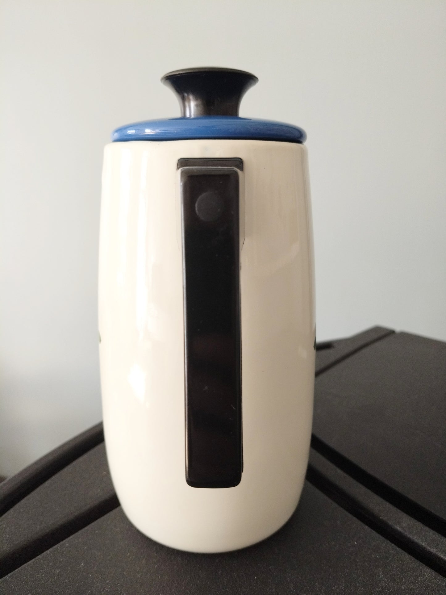 Cafetière émaillée
