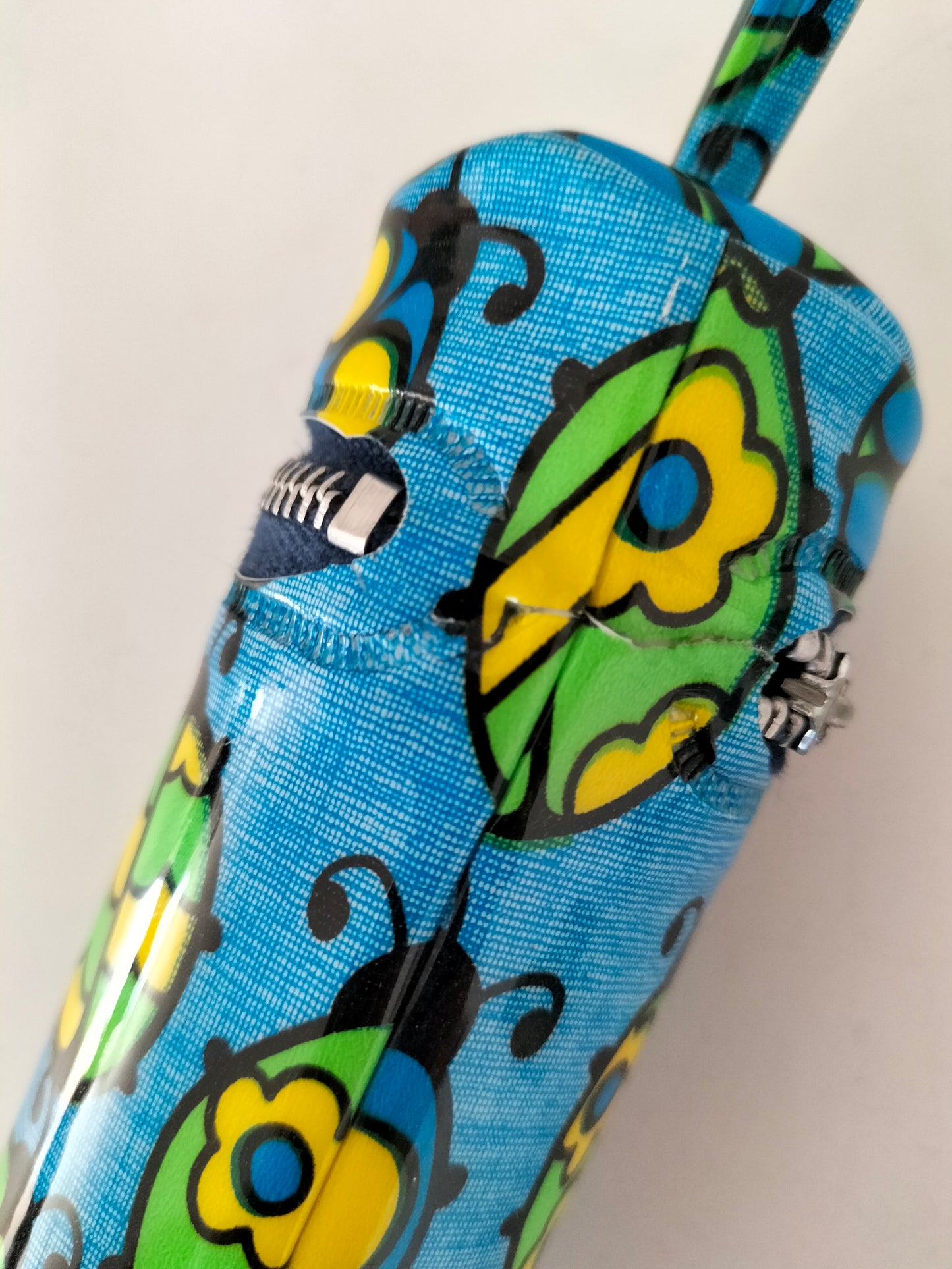 Étui à aiguilles à tricoter