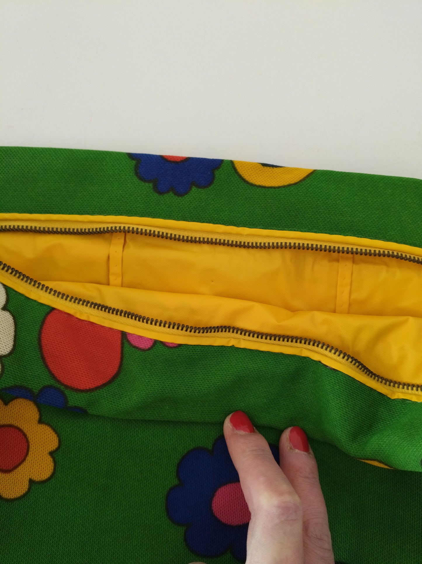 Grande trousse de toilette vintage en tissu