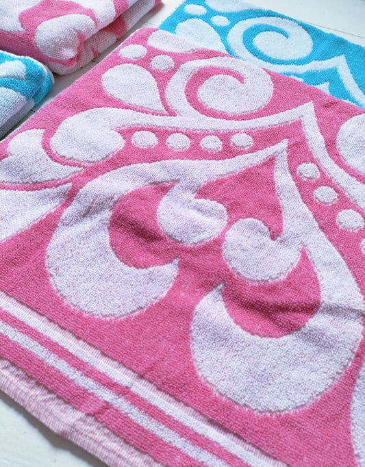 Petite serviette de toilette au choix