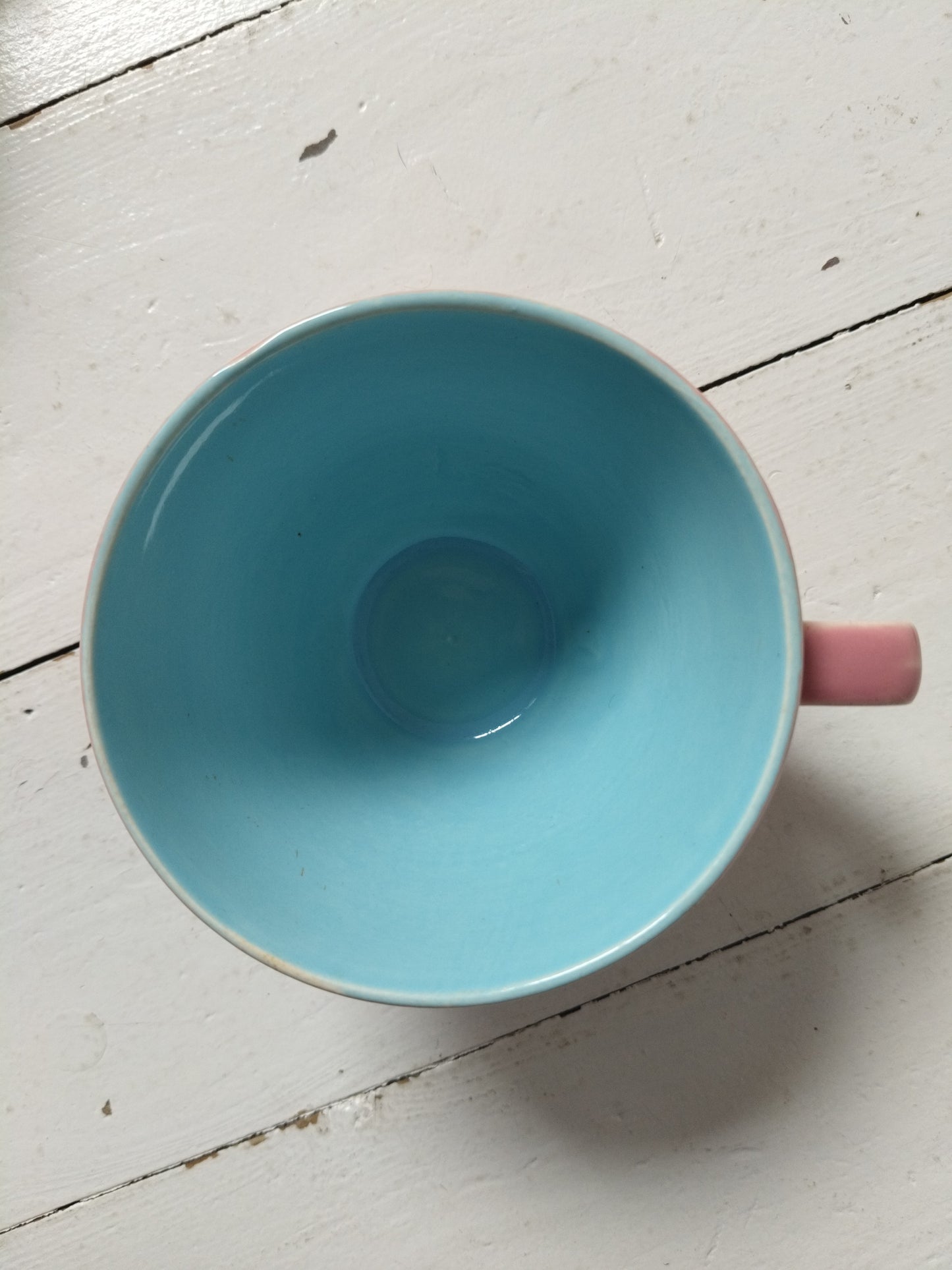 Ensemble 1 tasse rose et 1 soucoupe bleu ciel Boch La Louvière Miami Bicolore