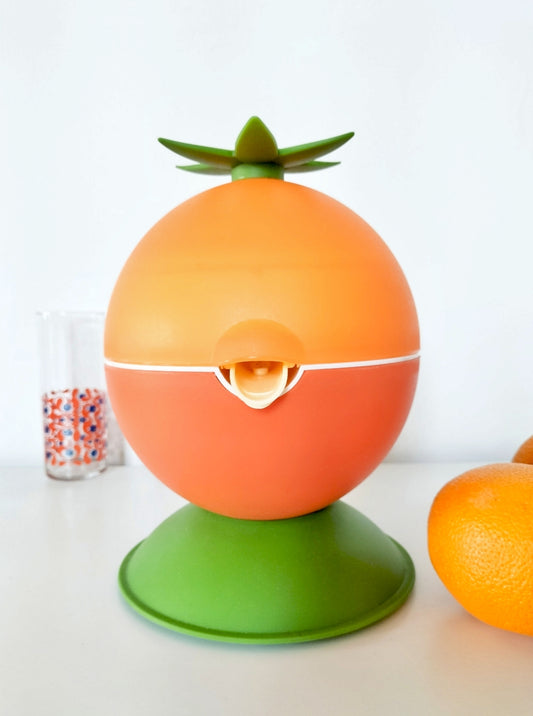 Presse-agrumes électrique orange en plastique