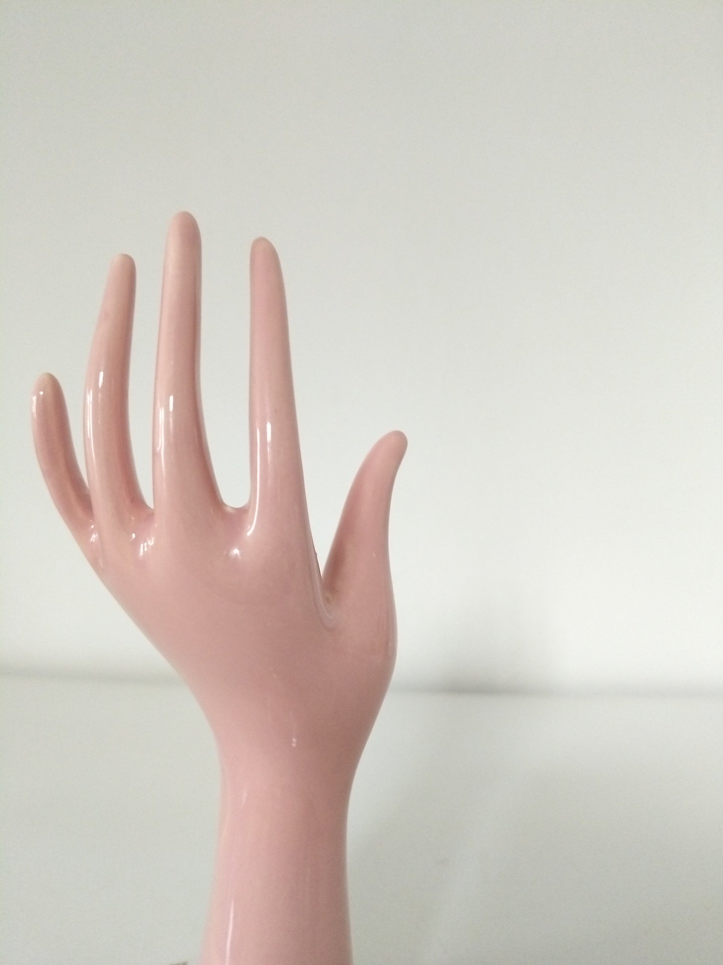 Soliflore baguier main en céramique rose