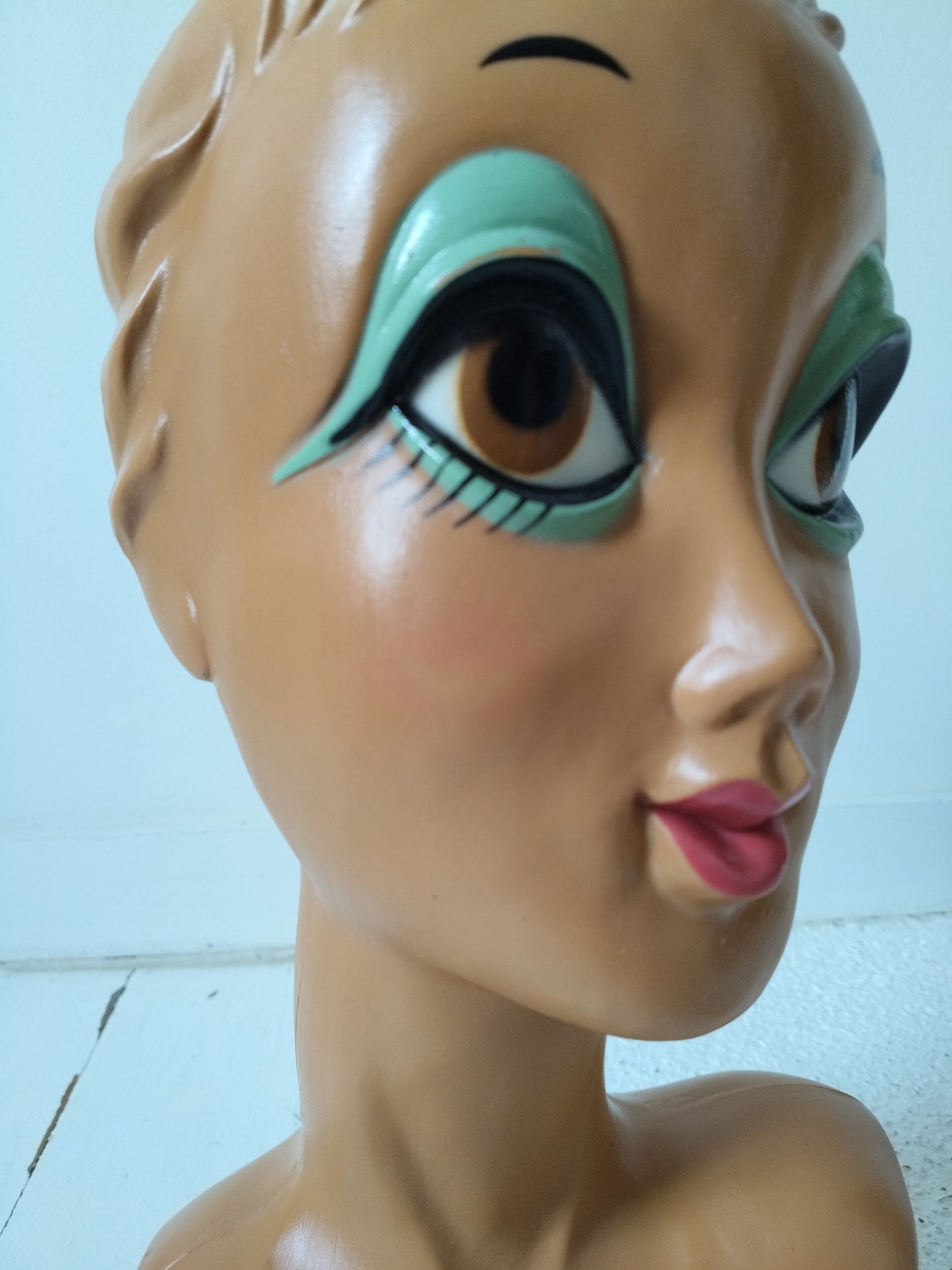Tête à chapeau Twiggy vintage