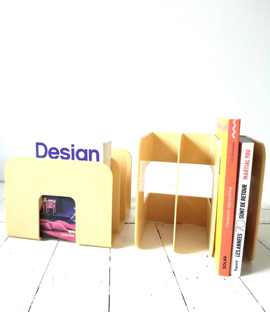 Range-livres/ magazines/ vinyles en plastique beige par Sven-Eric Juhlin pour Gustavsberg 1395