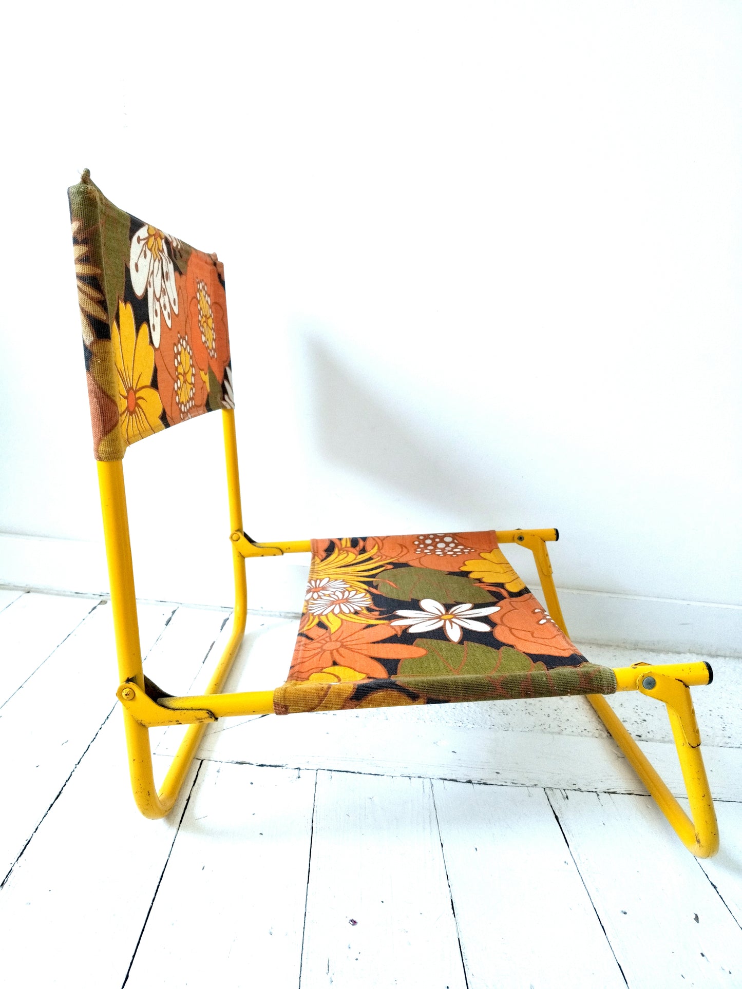Chaise de plage pliante vintage flower power