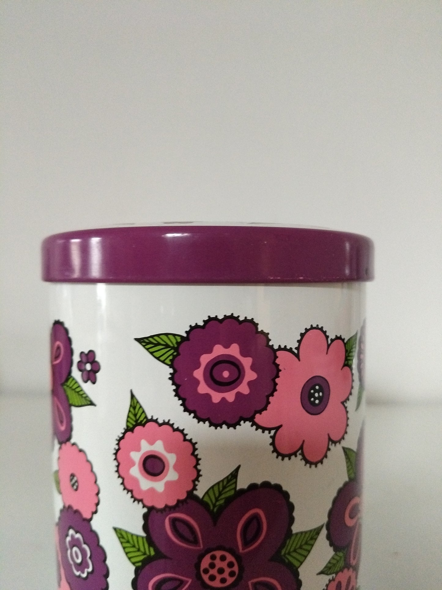 Boîte métallique flower power Baret Ware England