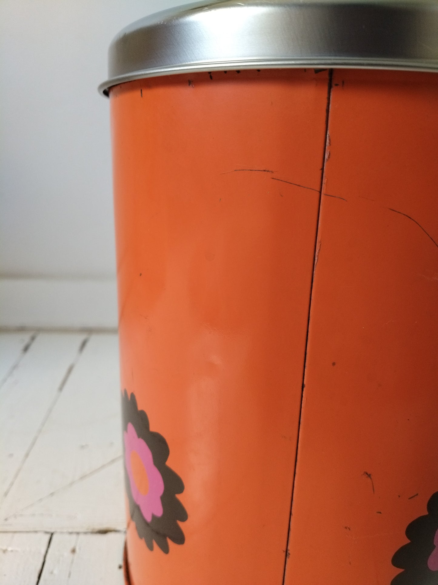 Très grosse boîte Brabantia décor Patrice