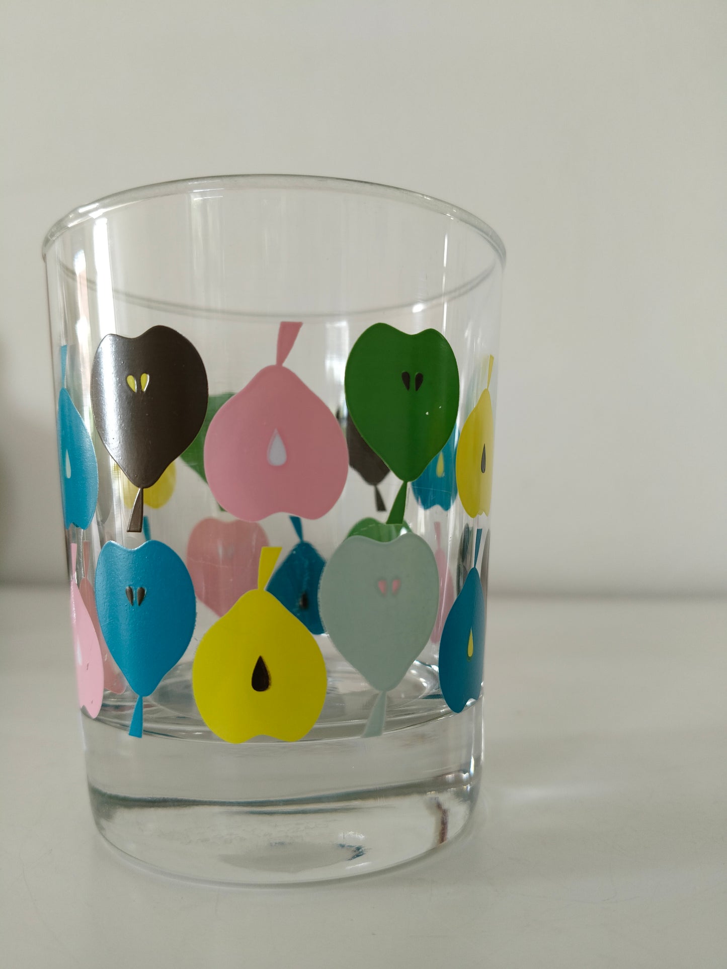 Duo de verres Ikea décor poires