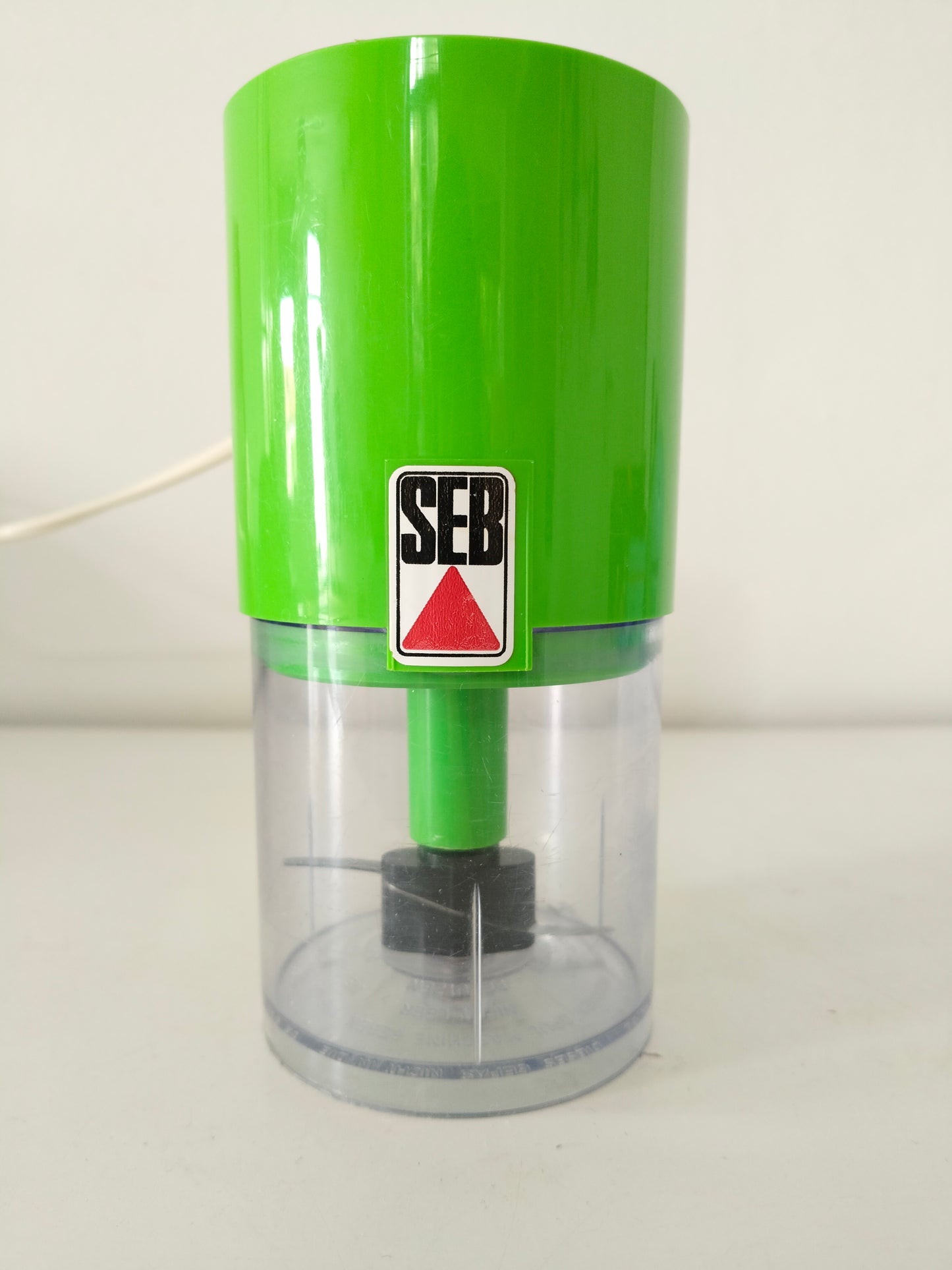 Mini hachoir électrique Seb (priorité à Cécile)