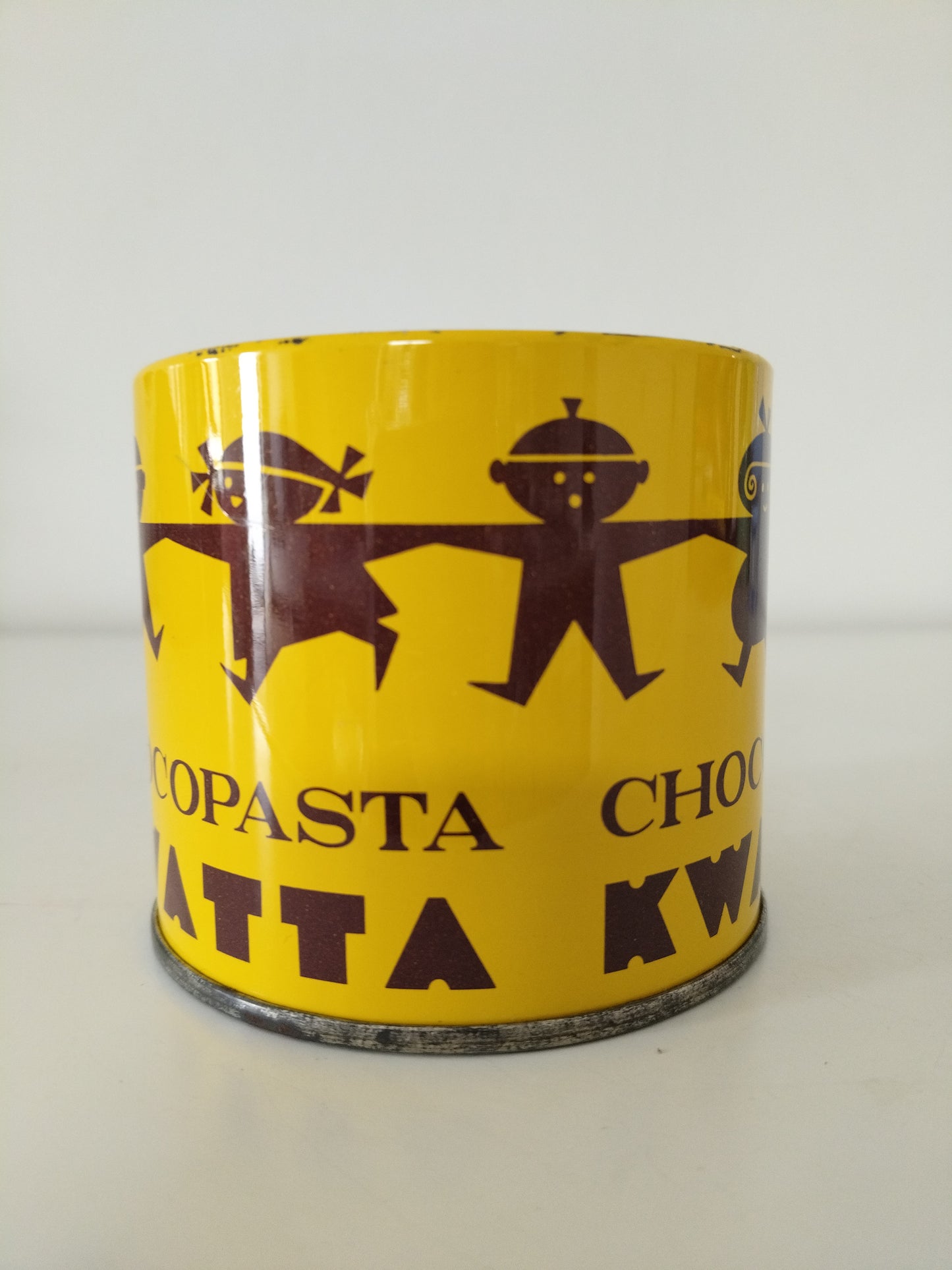 Ancienne petite boîte métallique publicitaire Kwatta