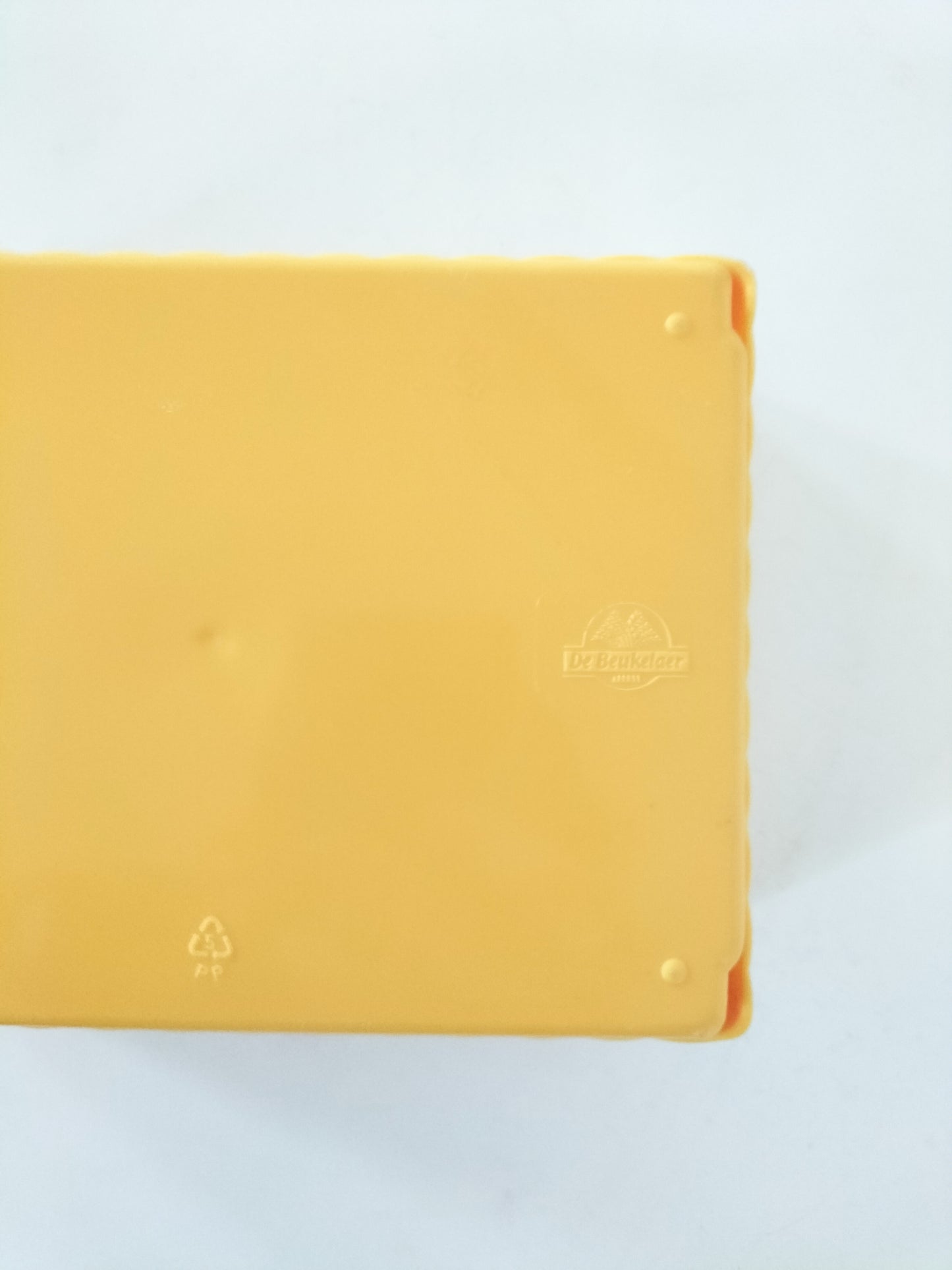 Boîte à lunch publicitaire petit beurre De Beukelaer (Laurence)