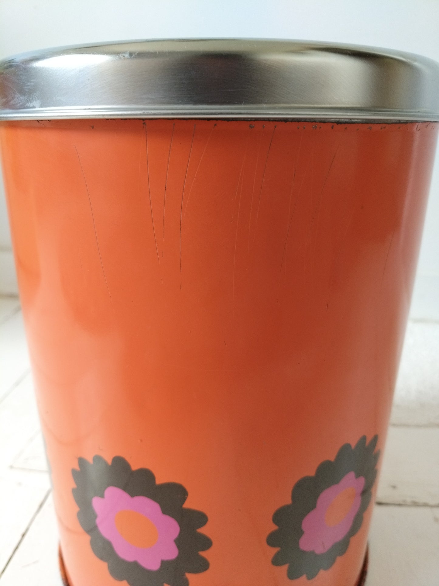 Très grosse boîte Brabantia décor Patrice