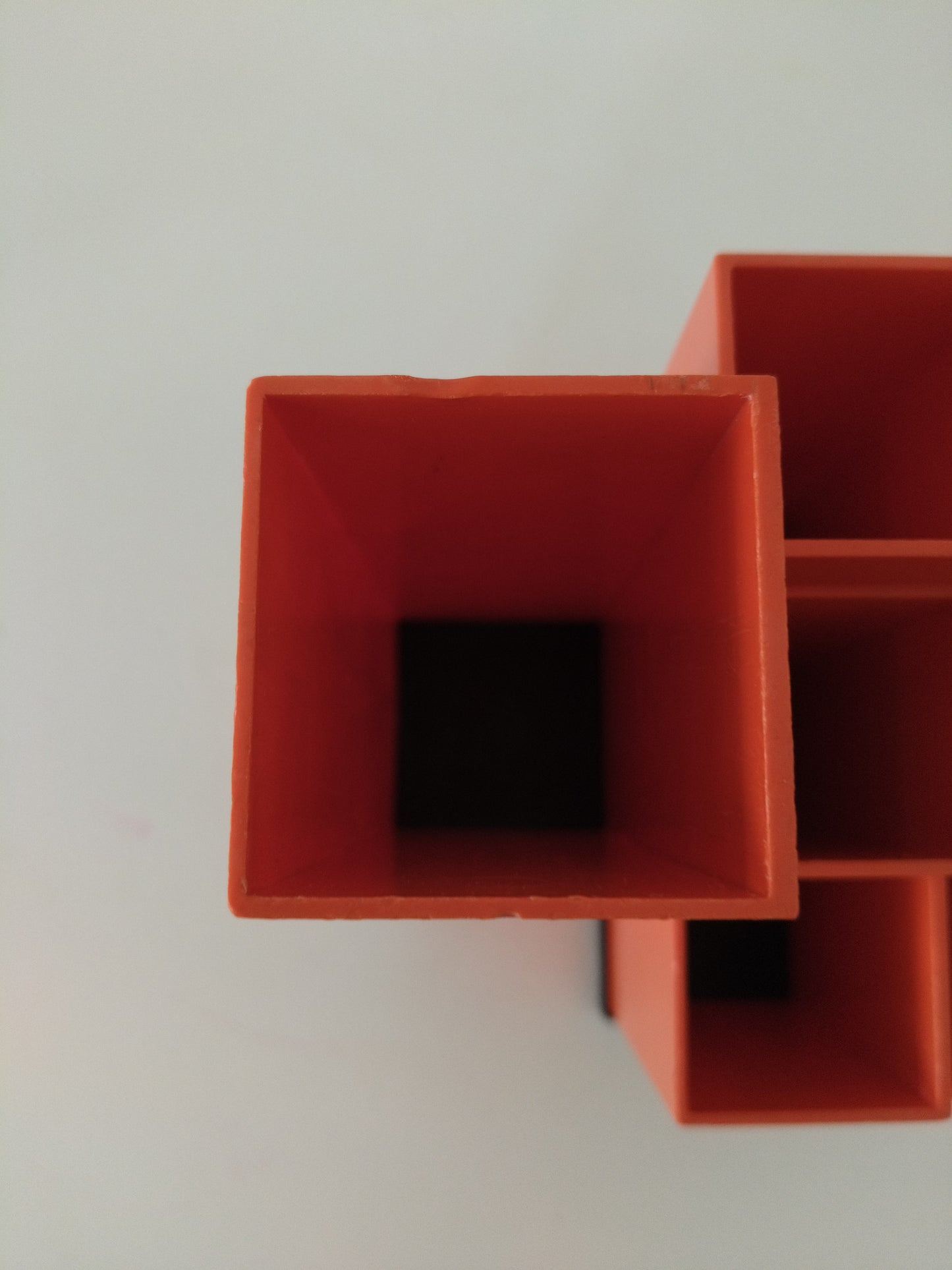 Organisateur de bureau en plastique orange Läufer W.Germany