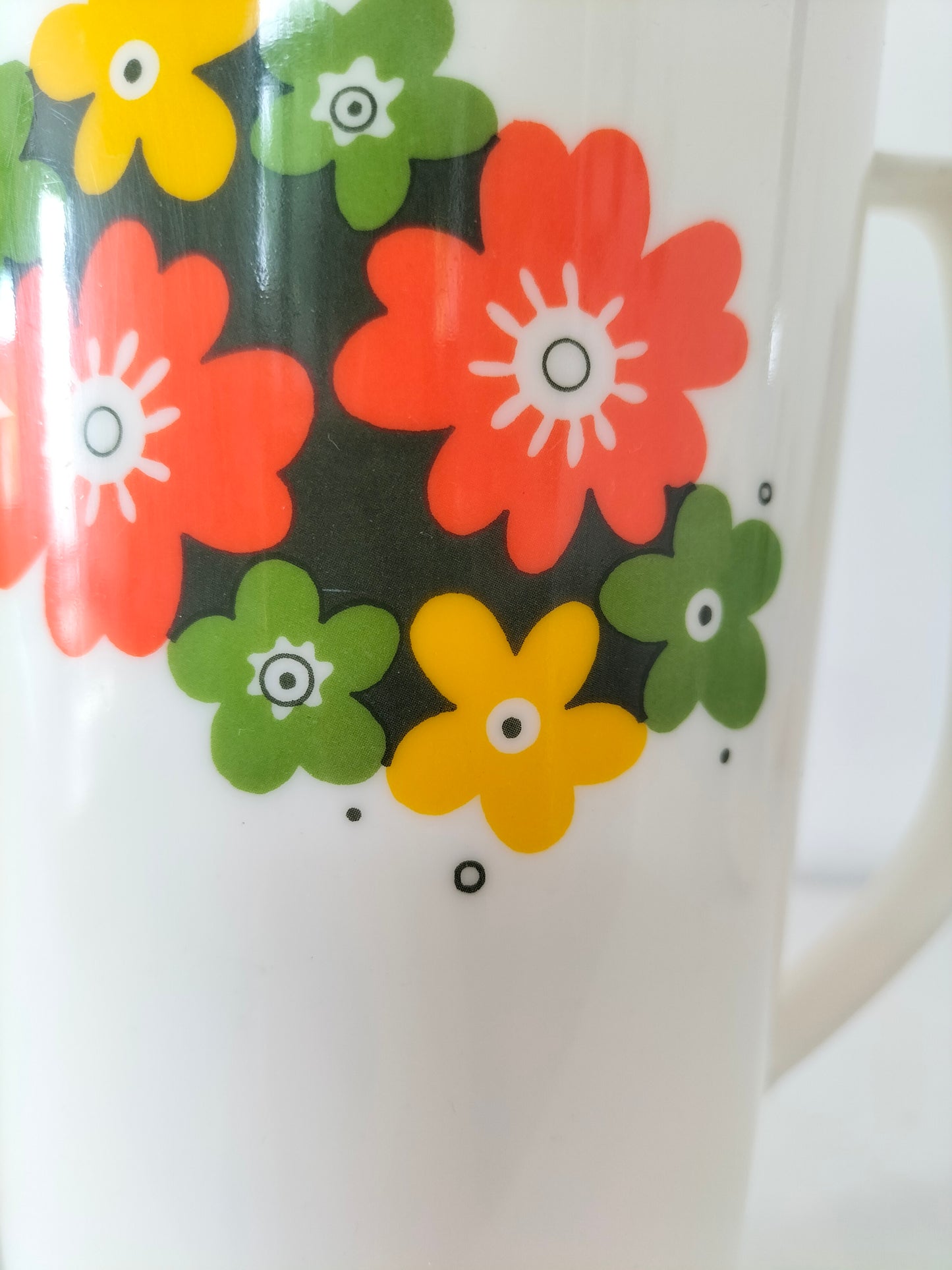 Carafe vintage en plastique
