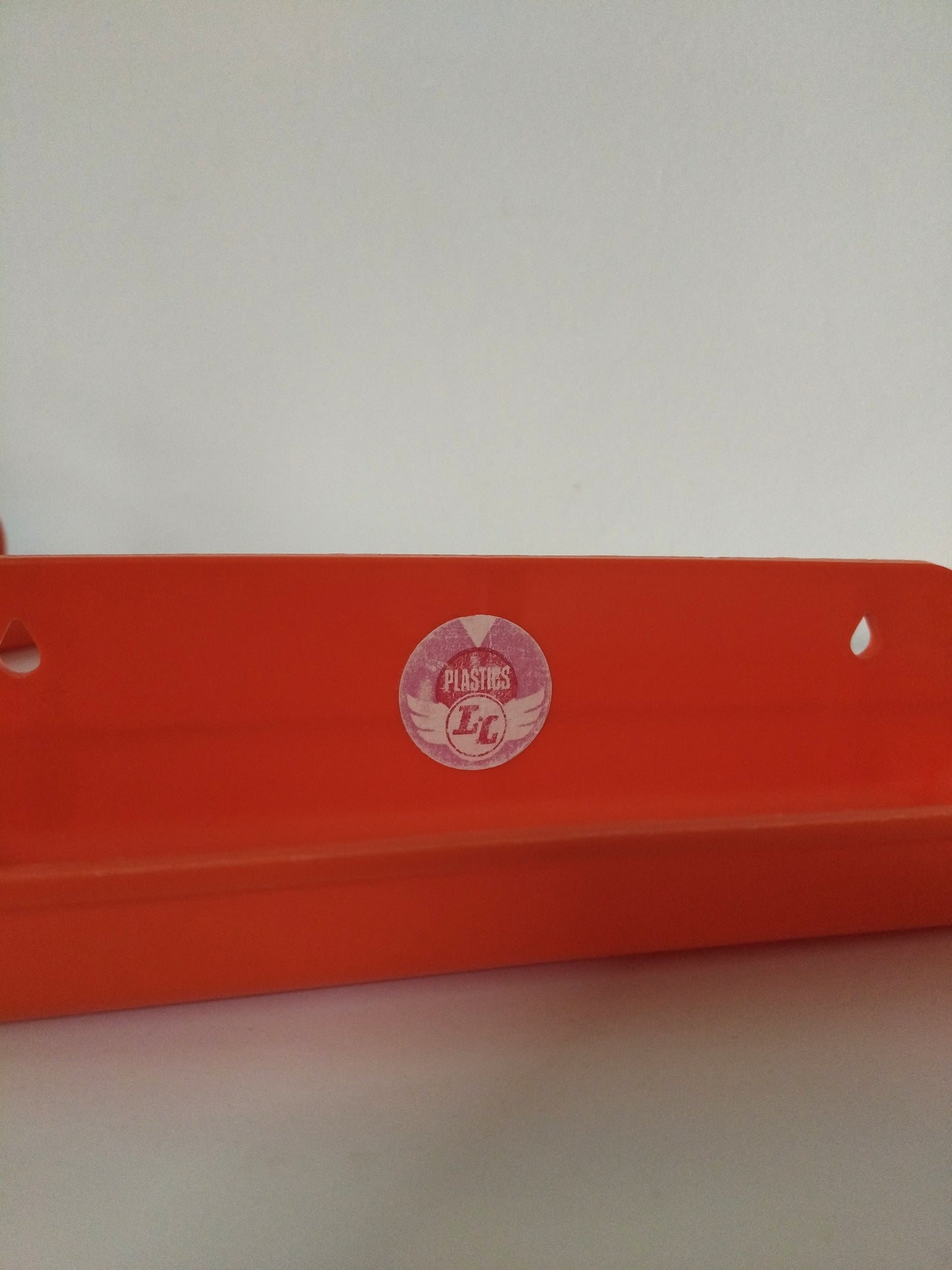 Petit rangement mural orange Plastics L&L !à l'unité!