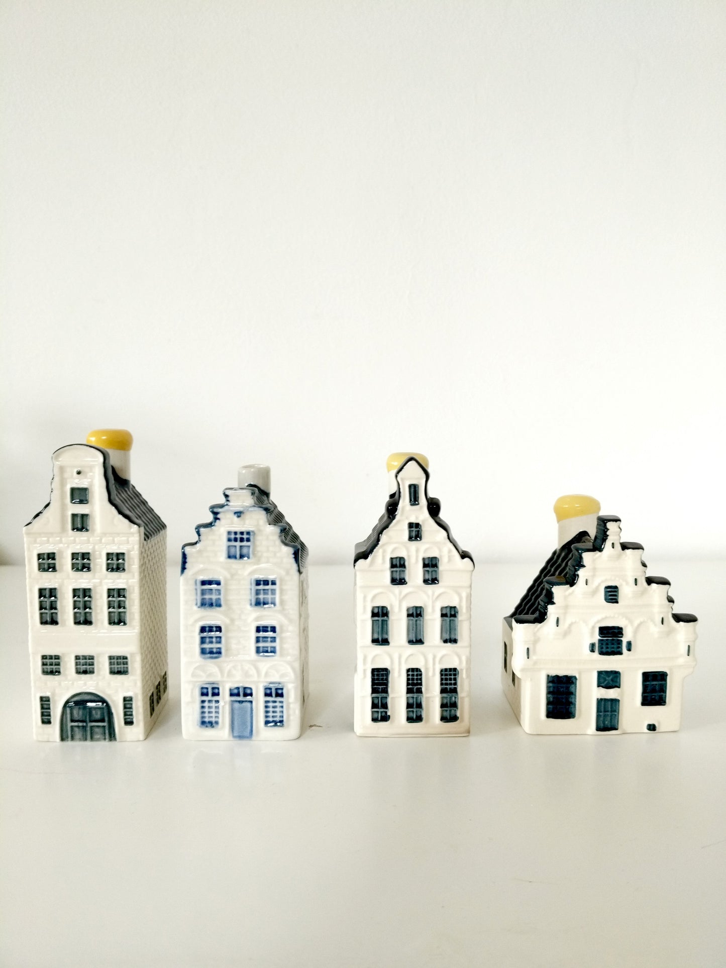 Maison miniature en Bleu de Delft KLM au choix