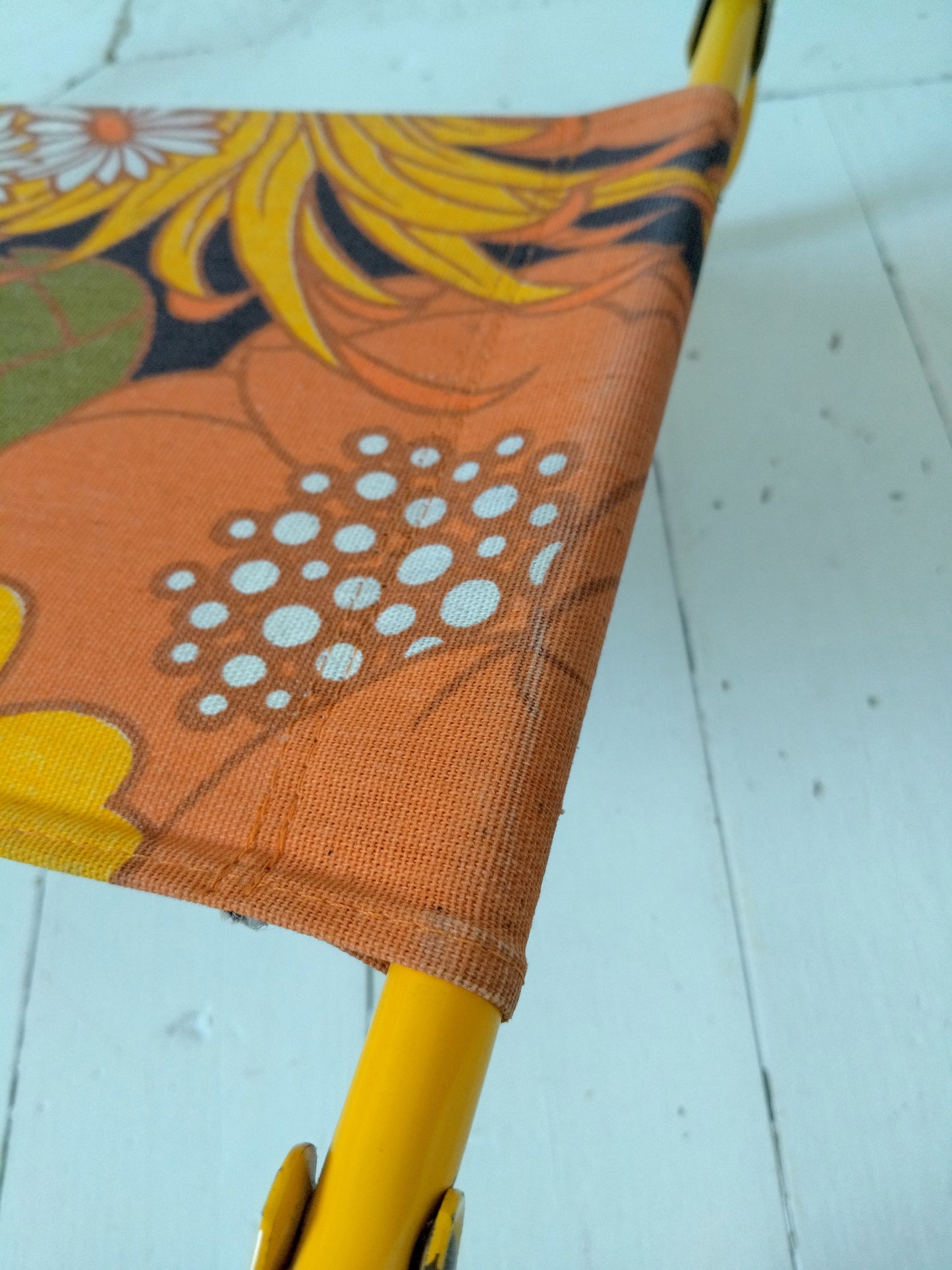 Chaise de plage pliante vintage flower power