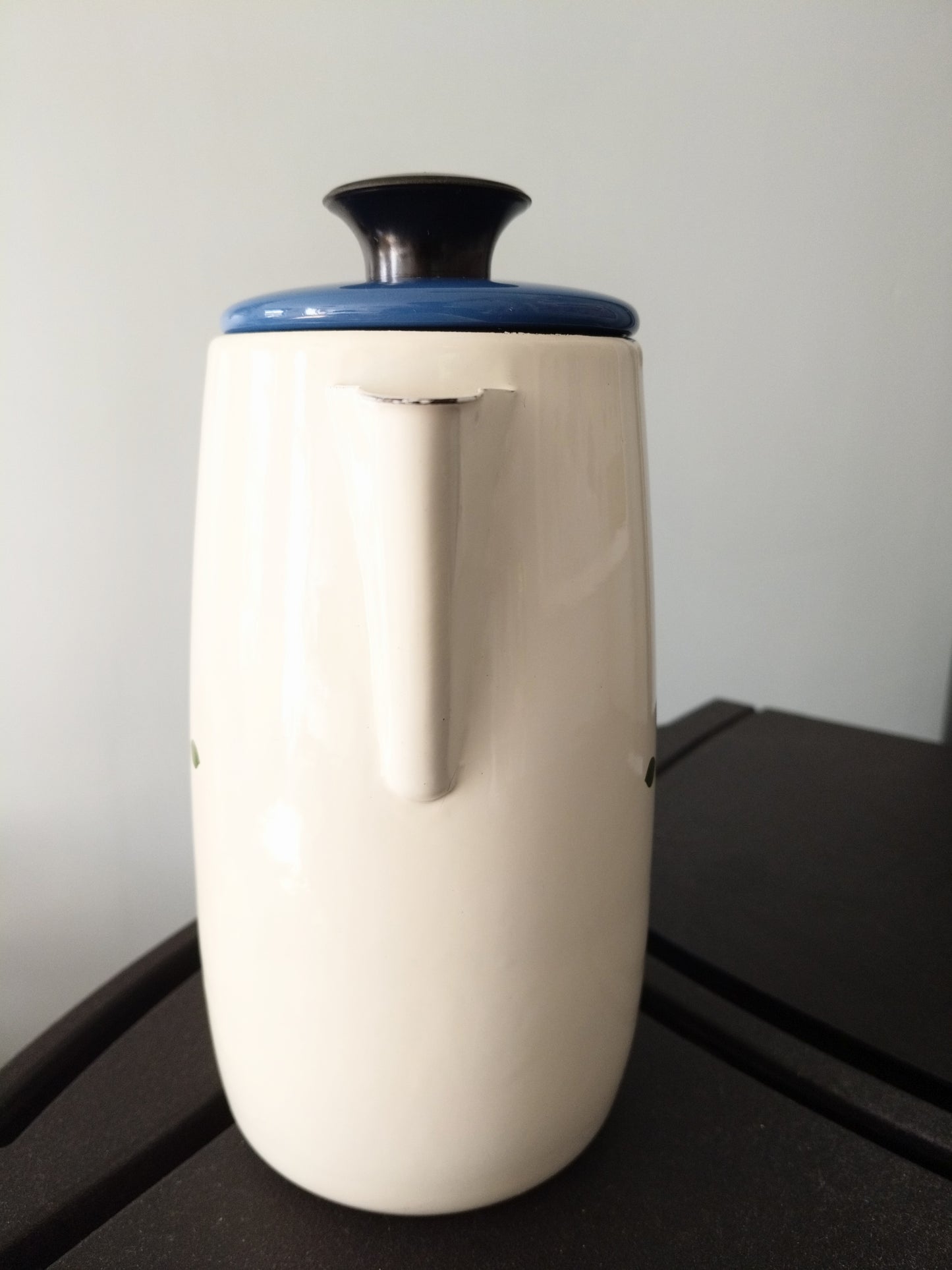 Cafetière émaillée