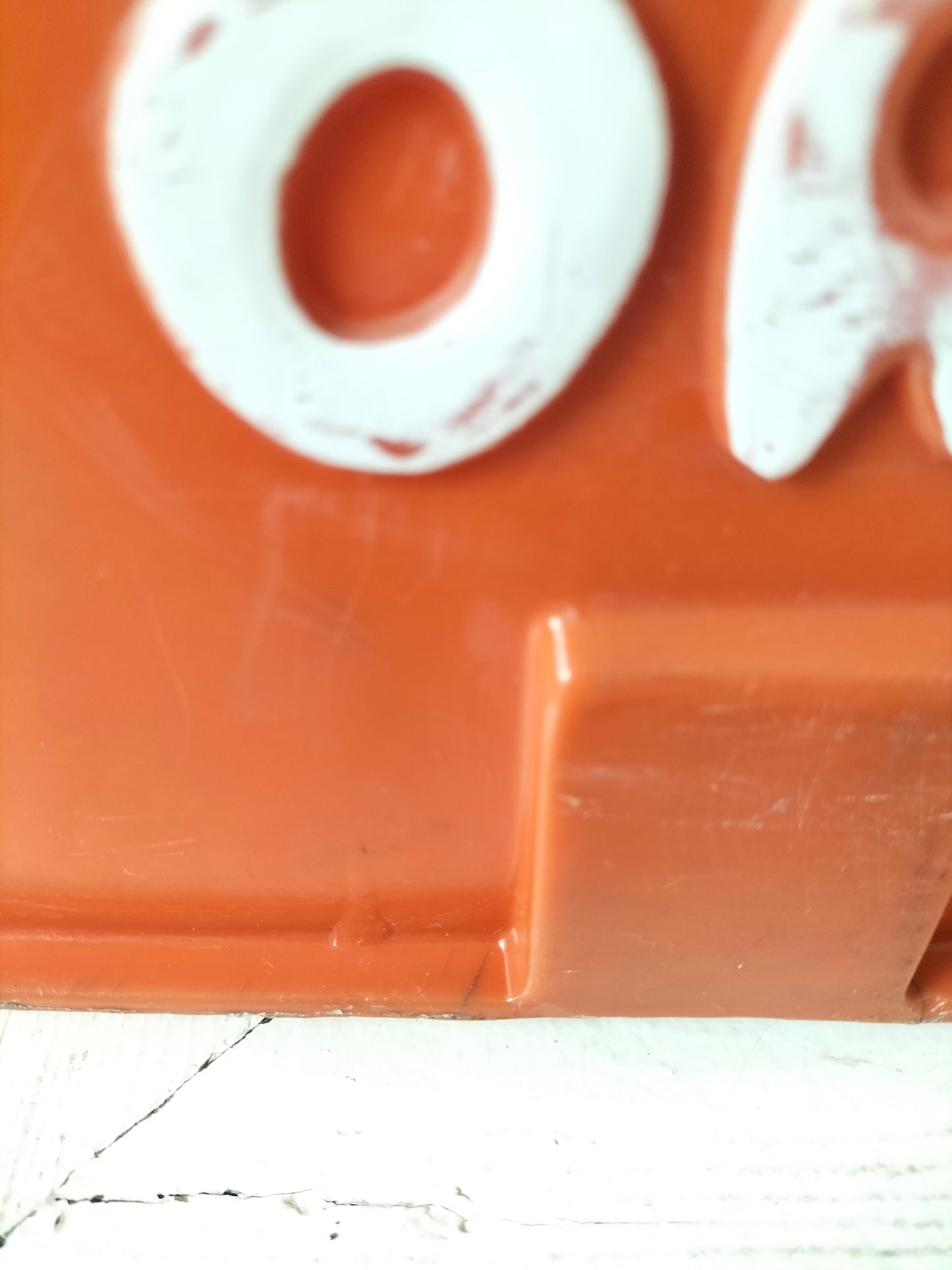 Casier/ caisse Orangina en plastique par Allibert