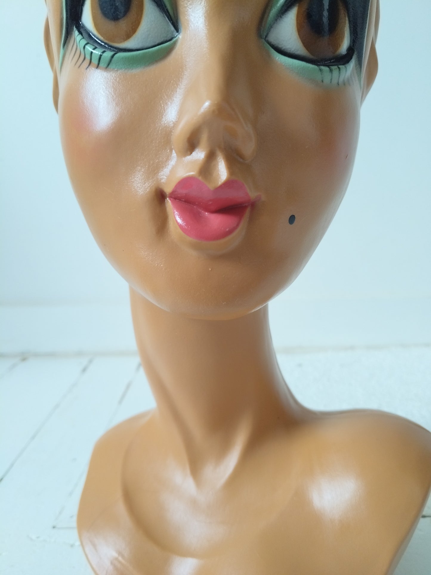 Tête à chapeau Twiggy vintage
