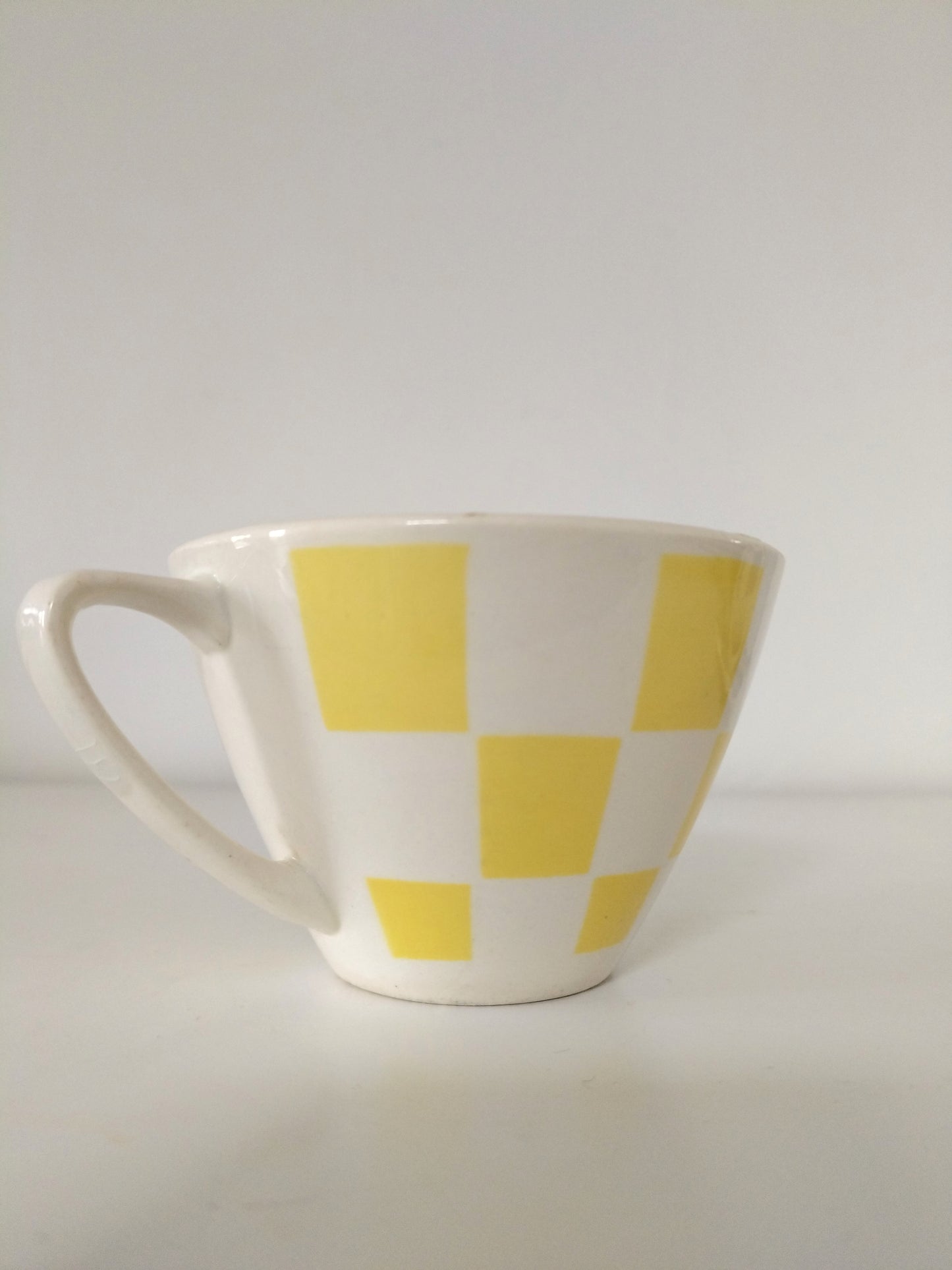 Ensemble tasse + soucoupe Boch La Louvière Damier au choix
