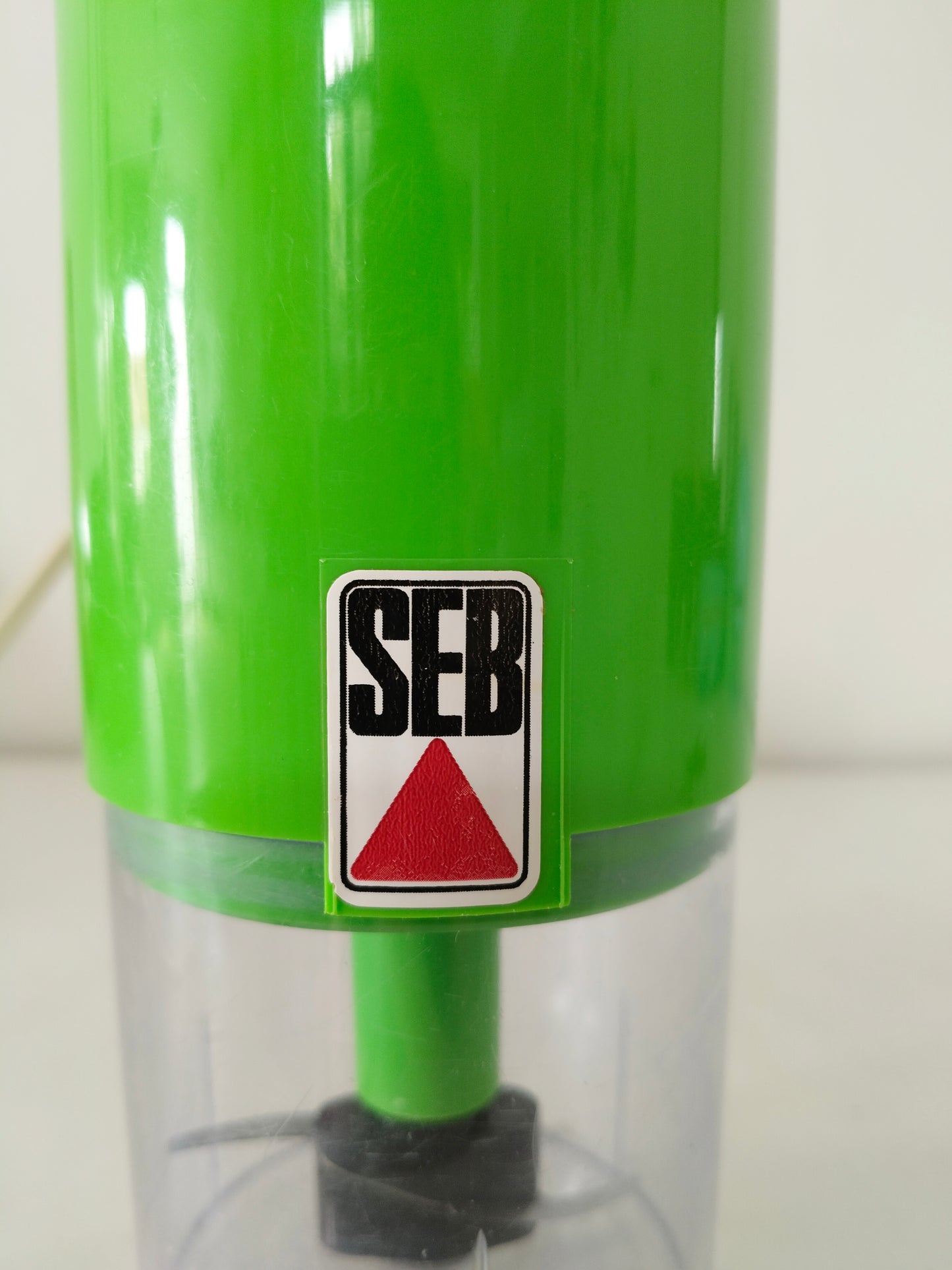 Mini hachoir électrique Seb (priorité à Cécile)