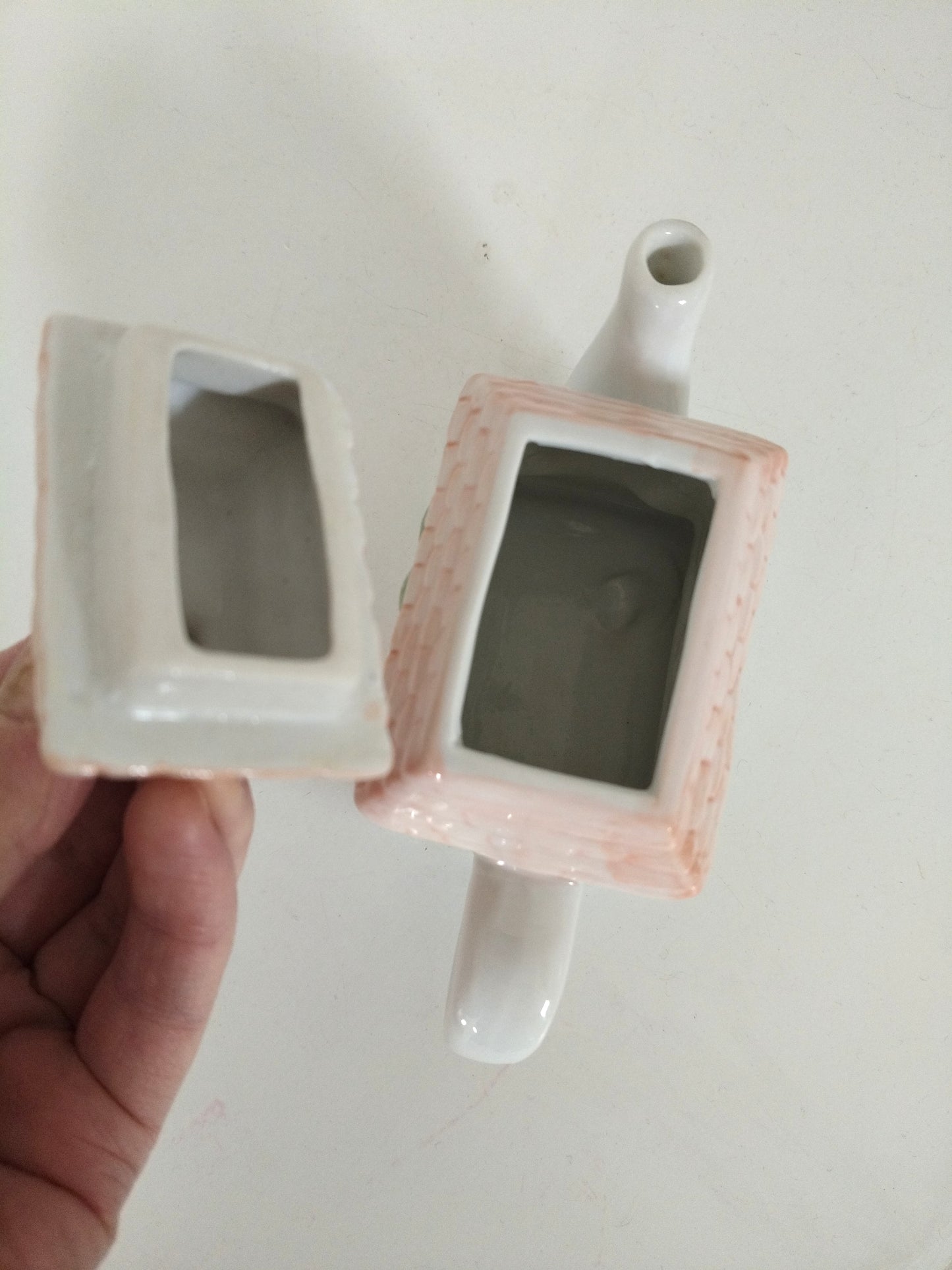 Mini théière maison en céramique