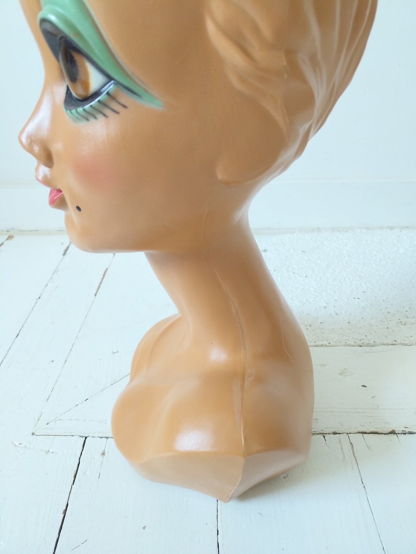 Tête à chapeau Twiggy vintage