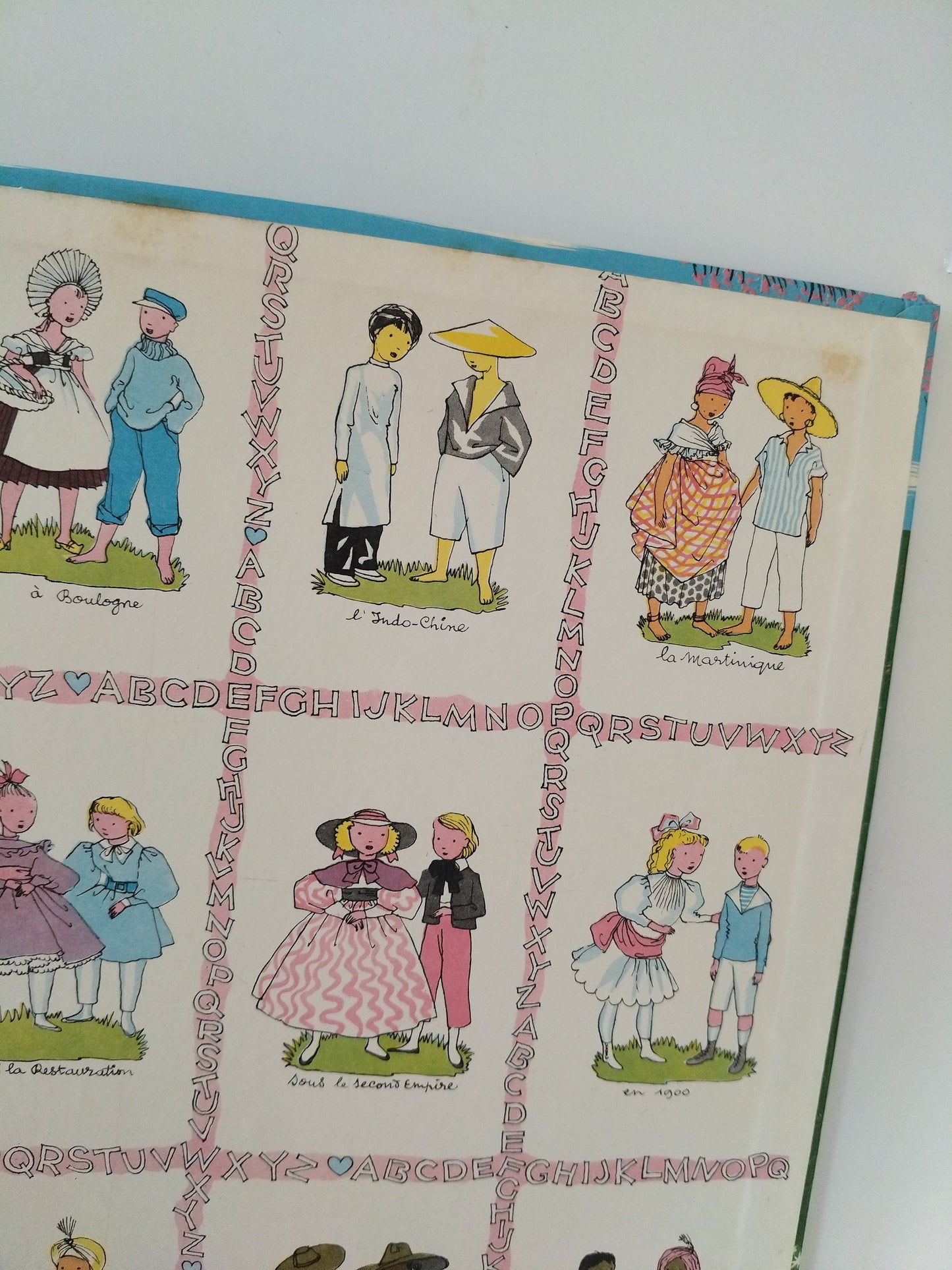 Mon premier Larousse en couleurs 1953