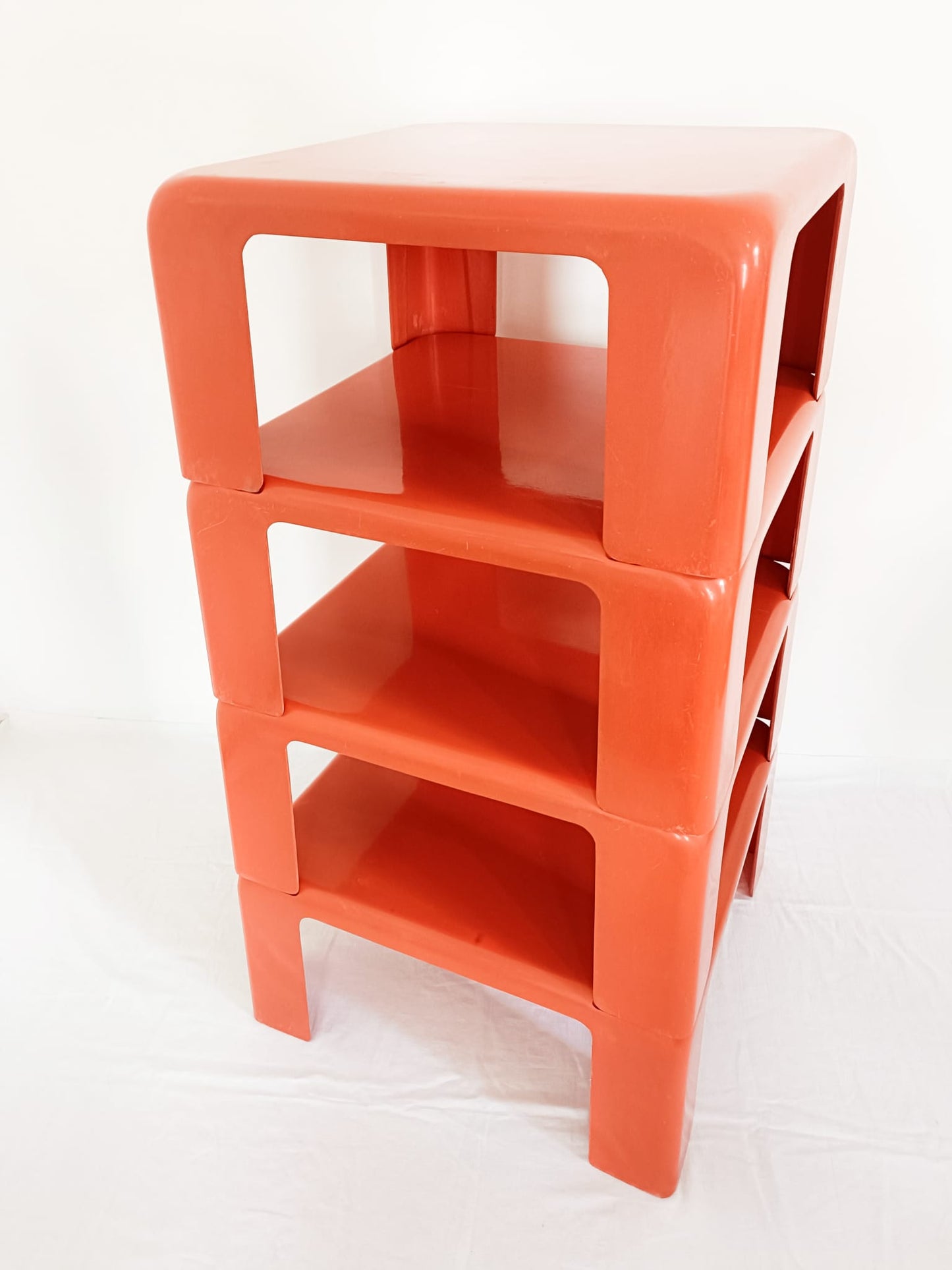 Tables Quattro Gatti de Mario Bellini pour C&B
