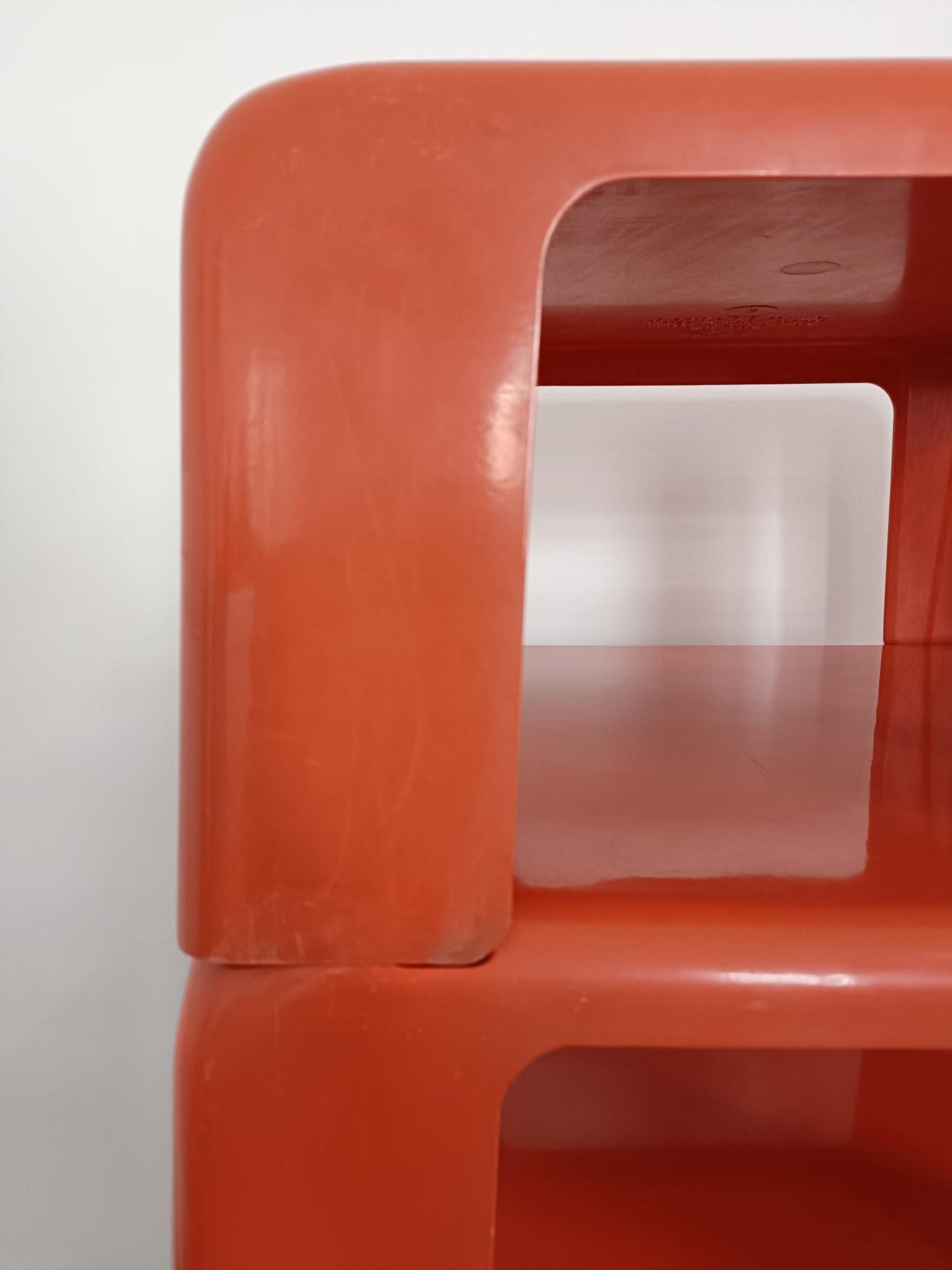 Tables Quattro Gatti de Mario Bellini pour C&B