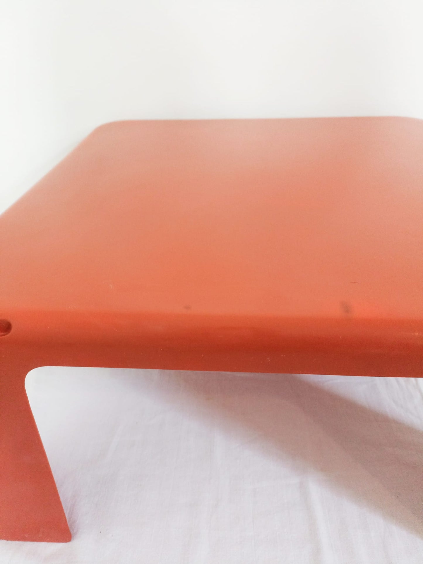 Tables Quattro Gatti de Mario Bellini pour C&B