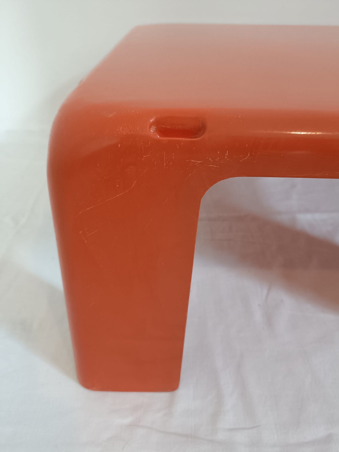 Tables Quattro Gatti de Mario Bellini pour C&B