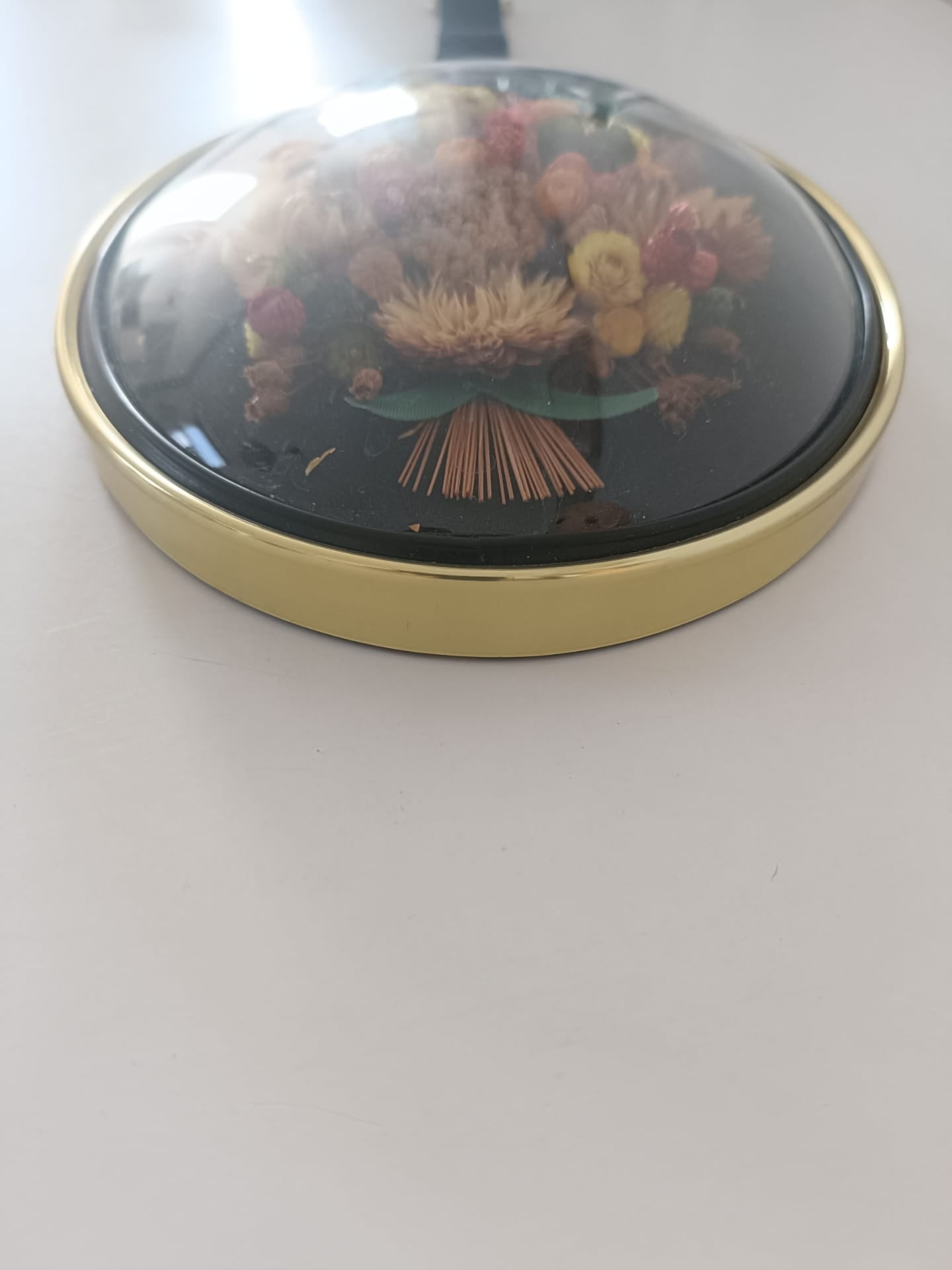 Cadre bombé fleurs séchées