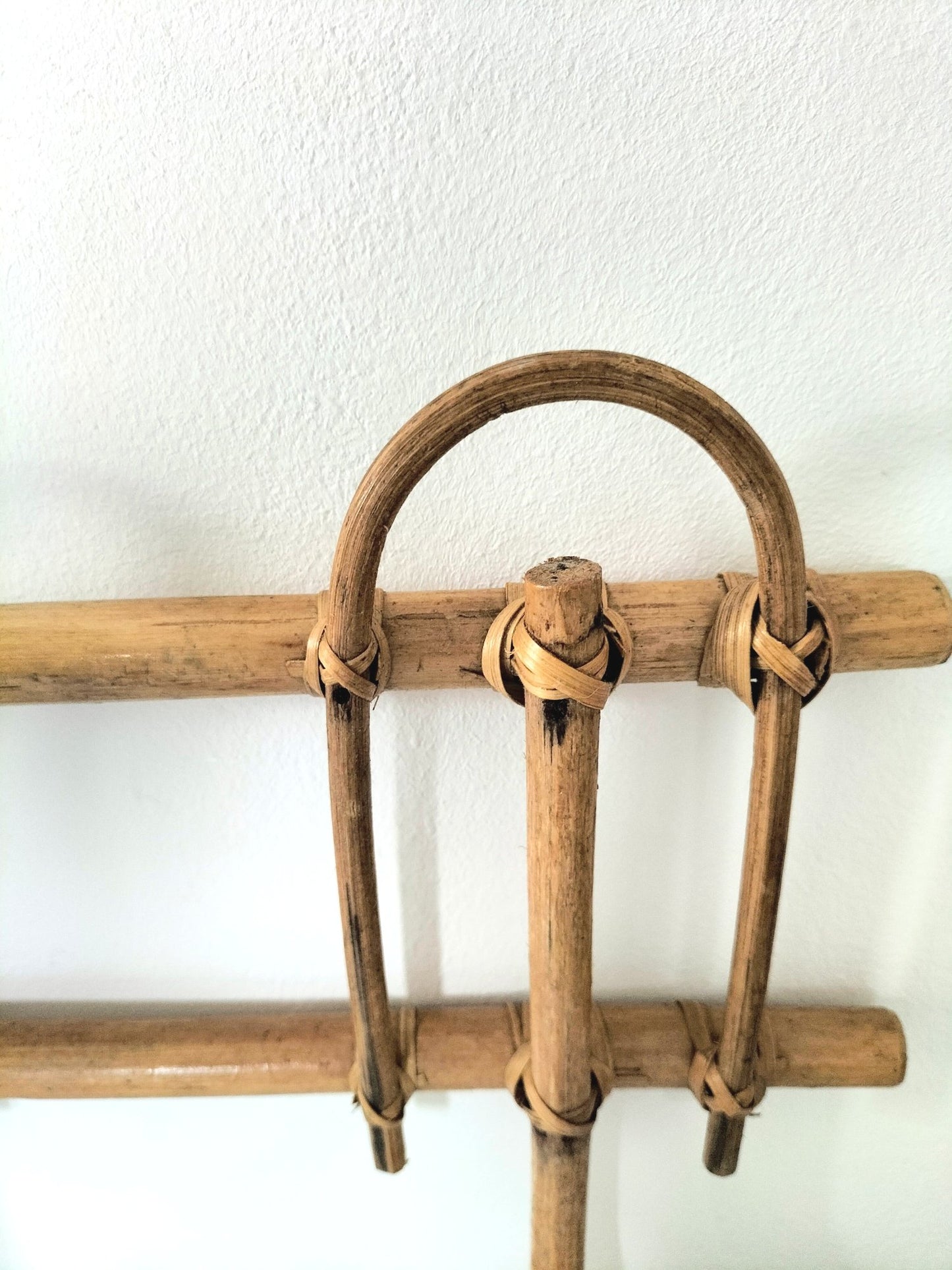 Porte-manteaux/ patères en rotin