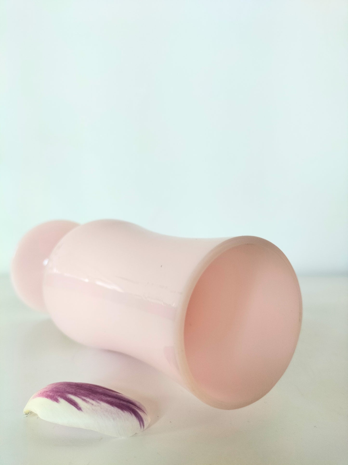 Vase en opaline