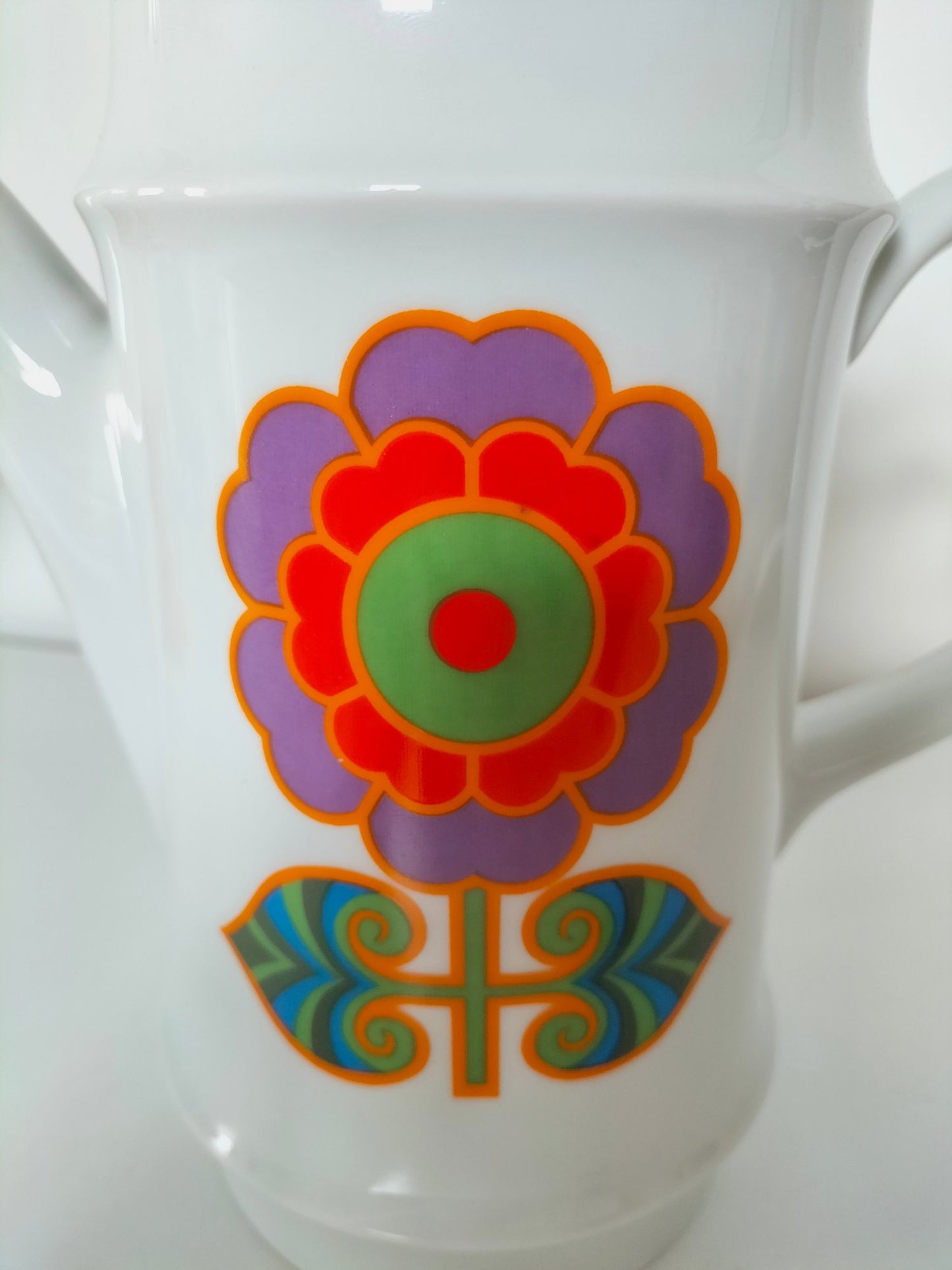 Cafetière/ théière vintage en porcelaine