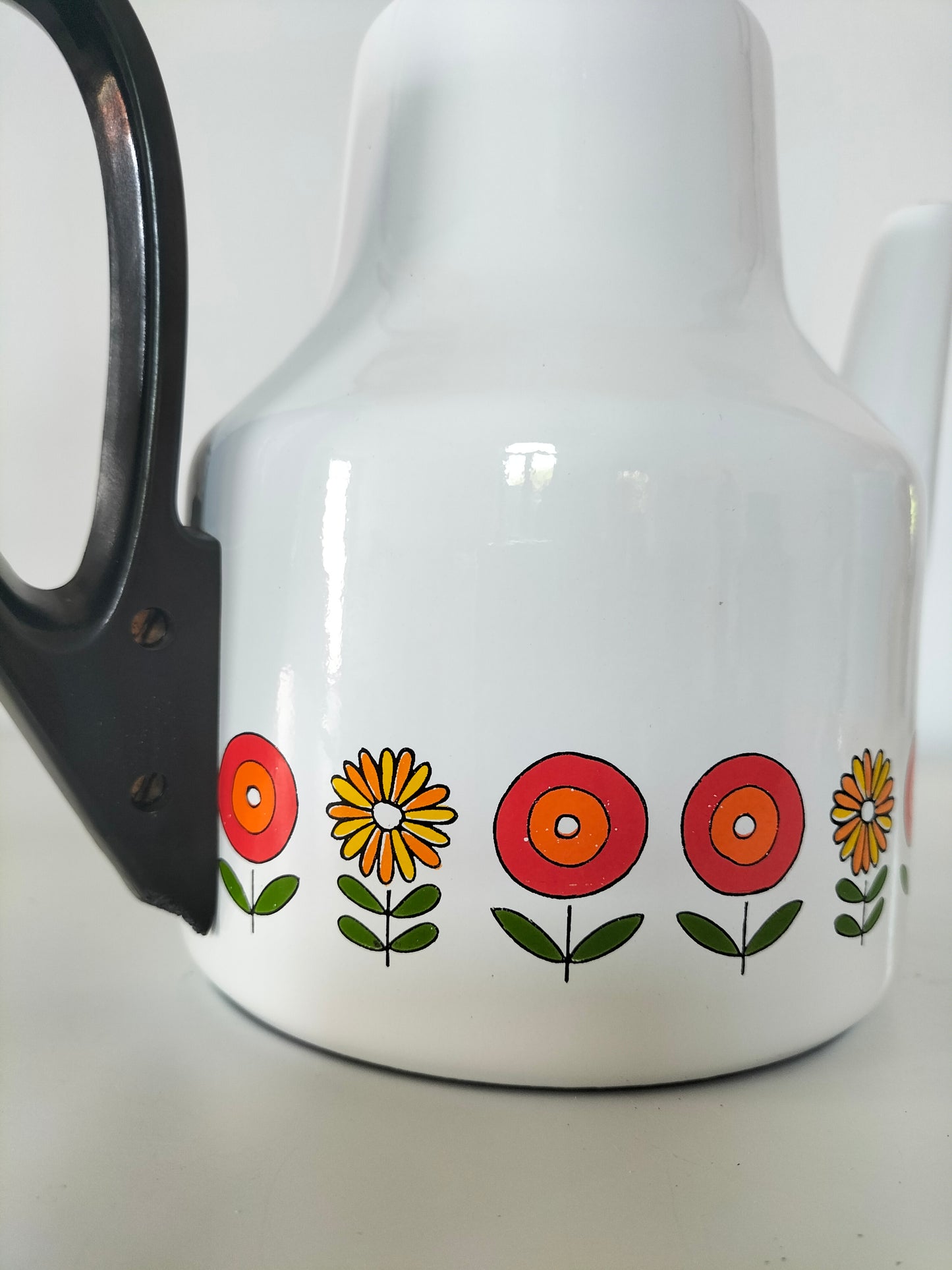 Cafetière émaillée